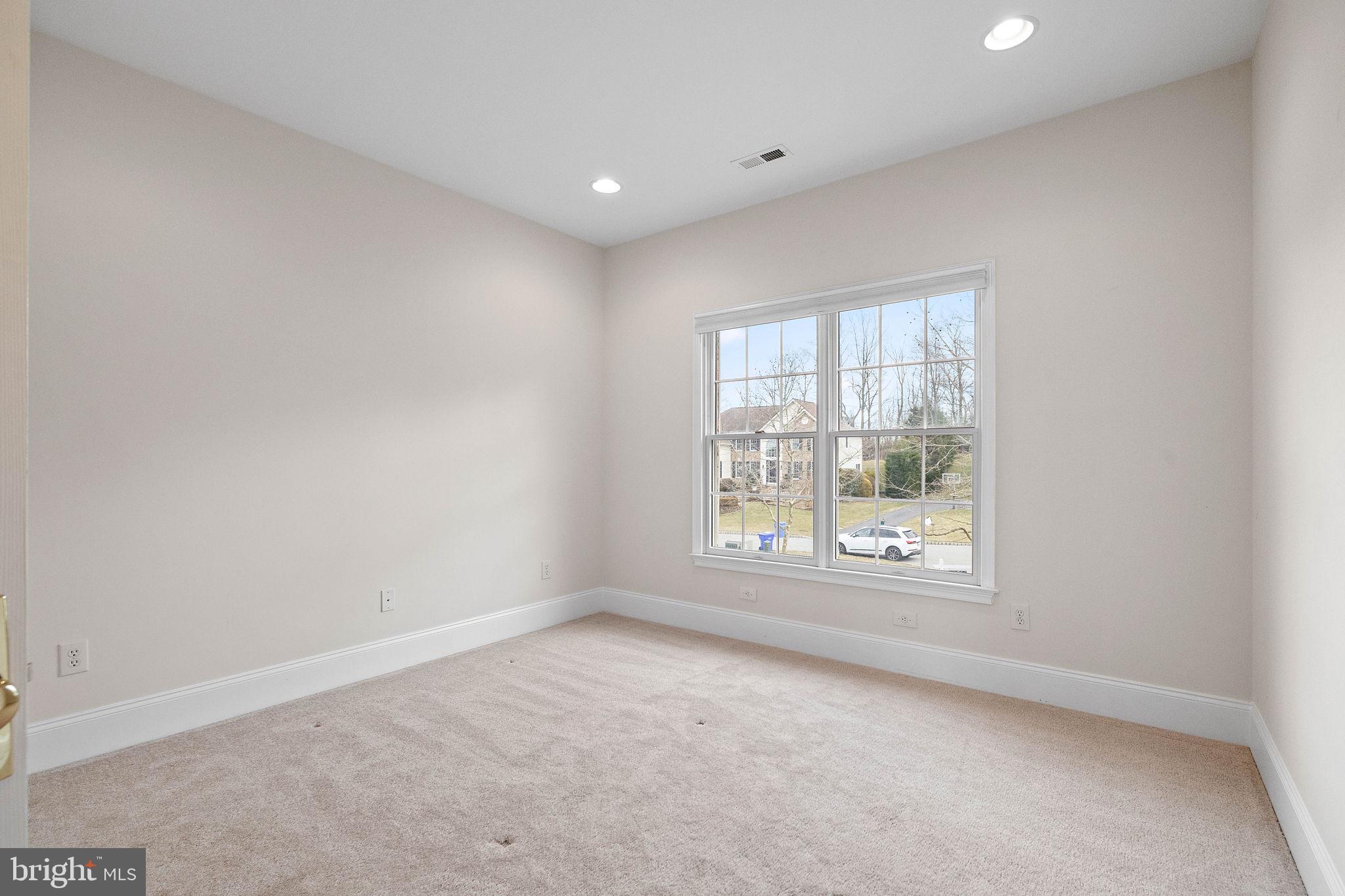 TALL TREES AT THOR - Residential