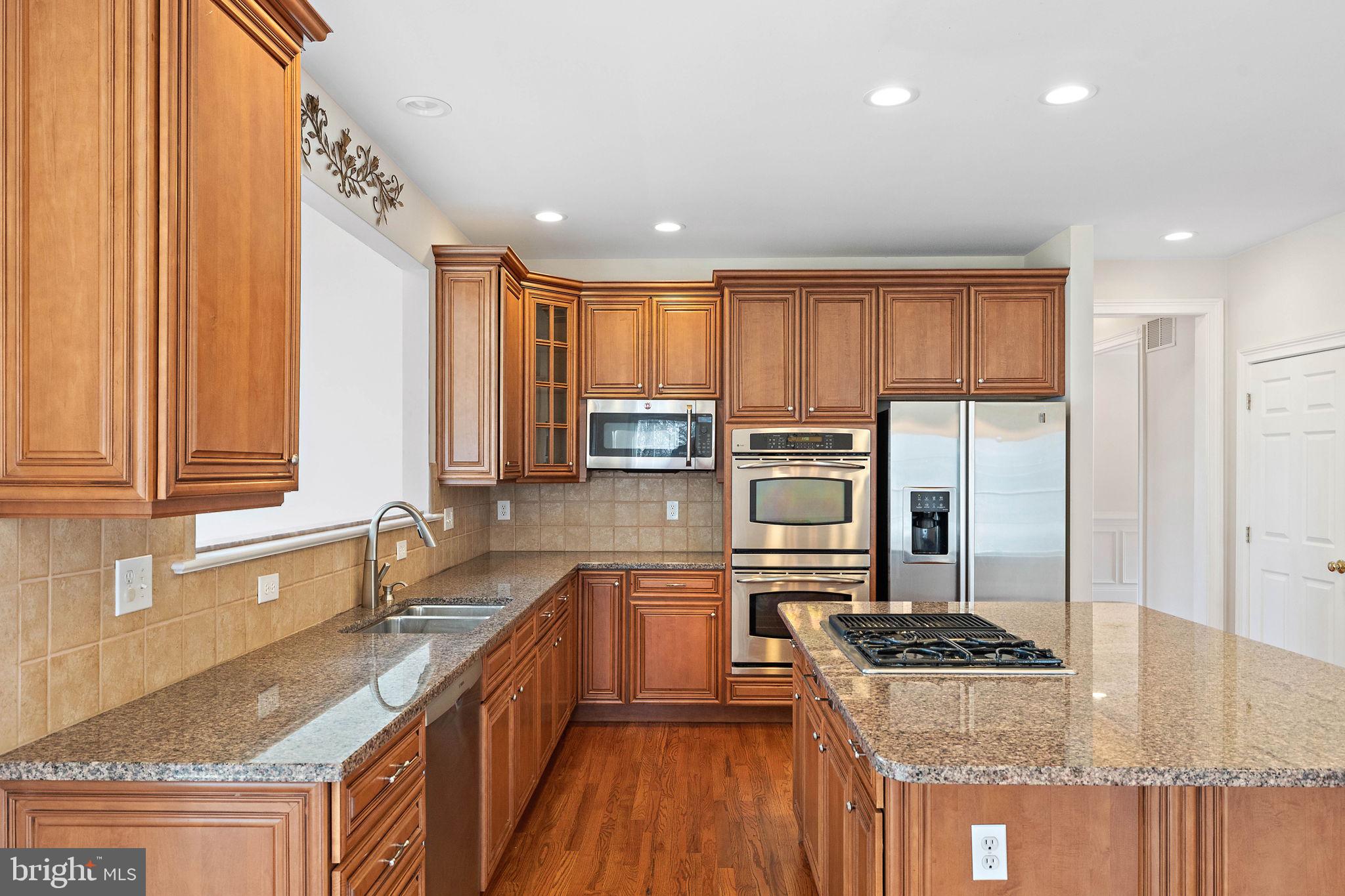 TALL TREES AT THOR - Residential