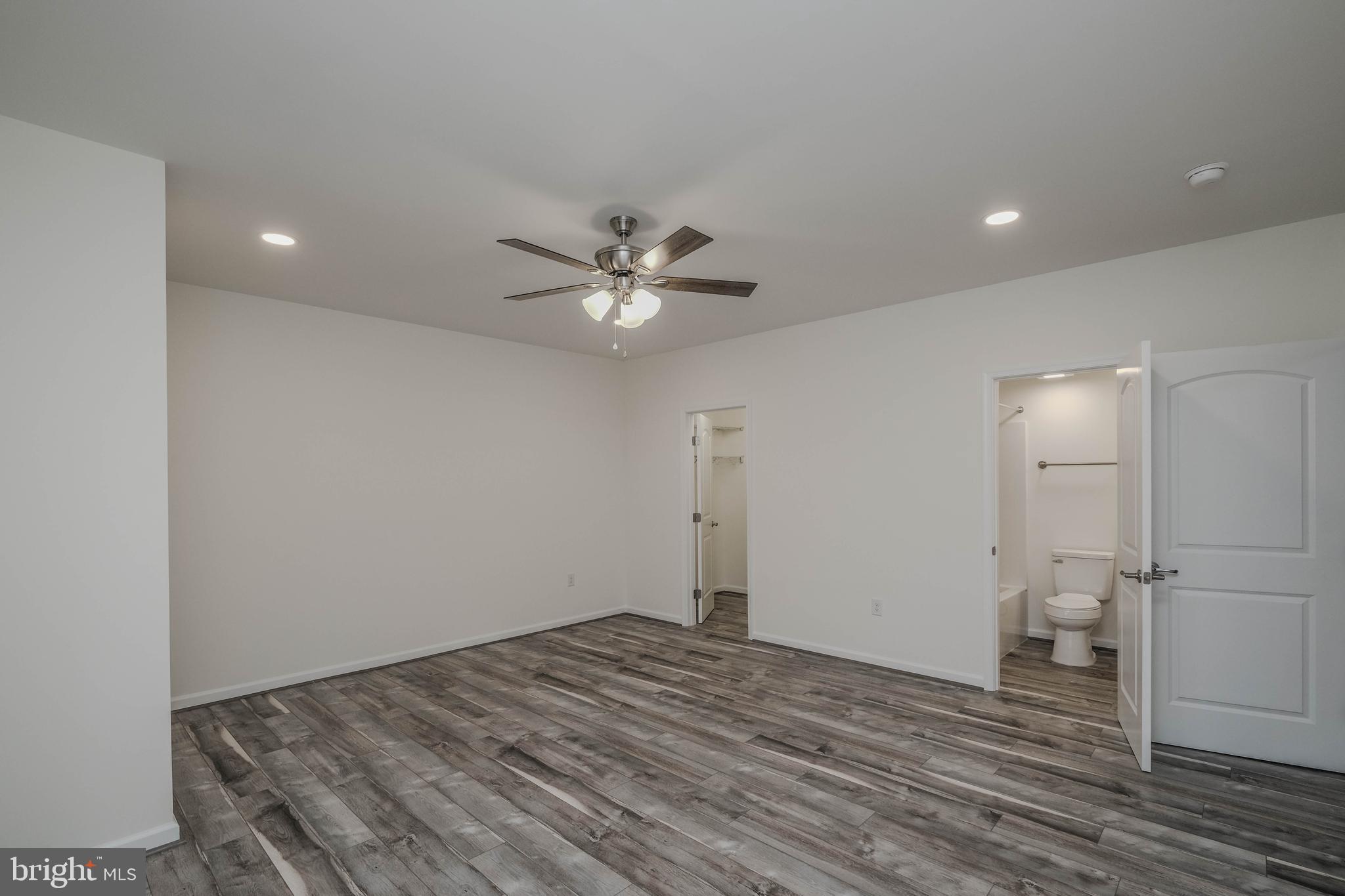 GREEN HILL FOREST - Residential