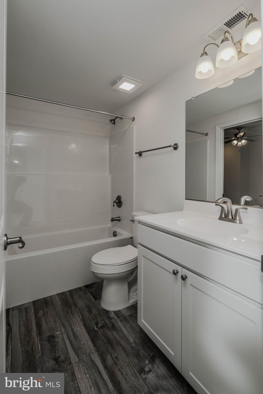 GREEN HILL FOREST - Residential