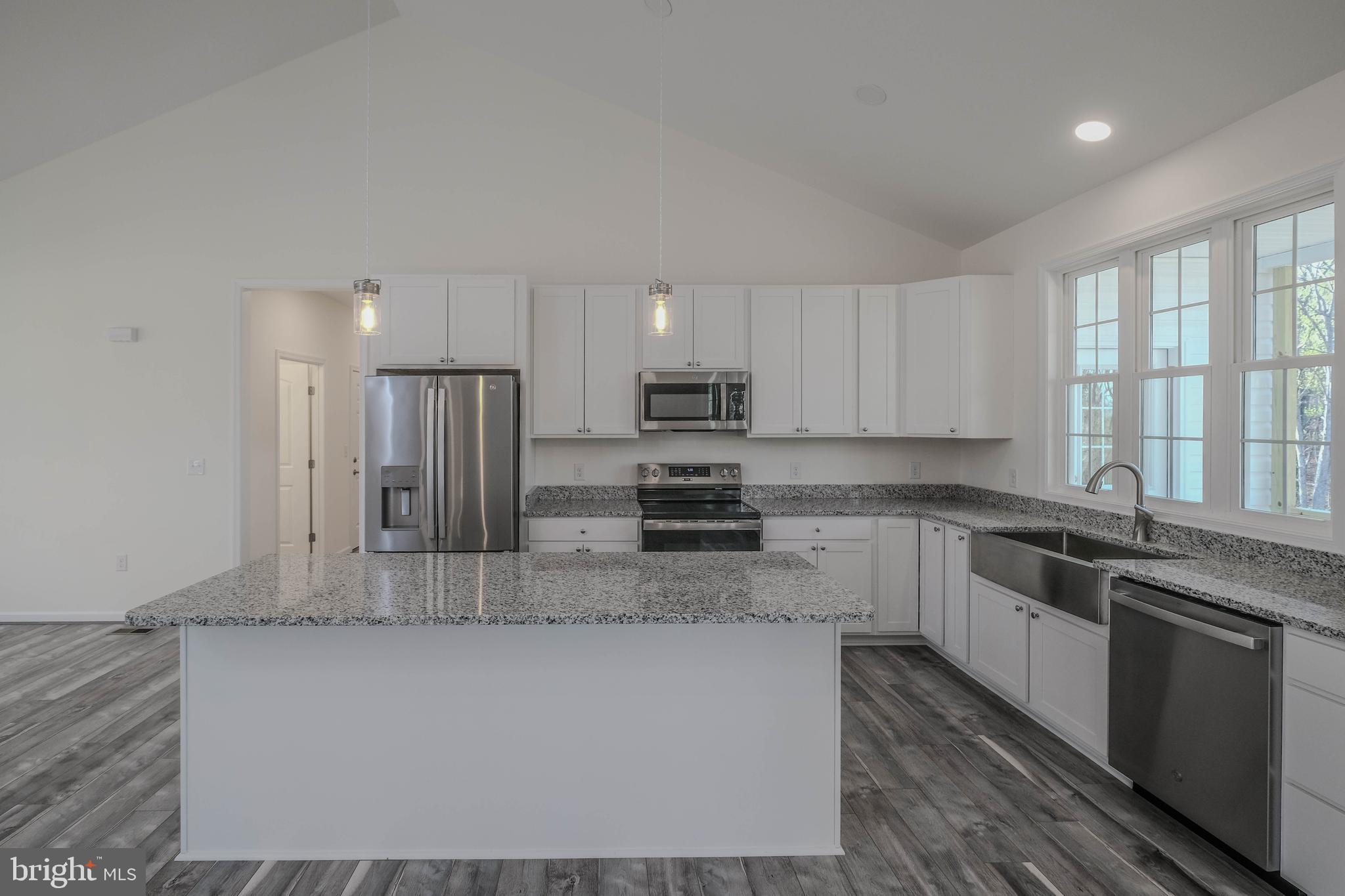 GREEN HILL FOREST - Residential