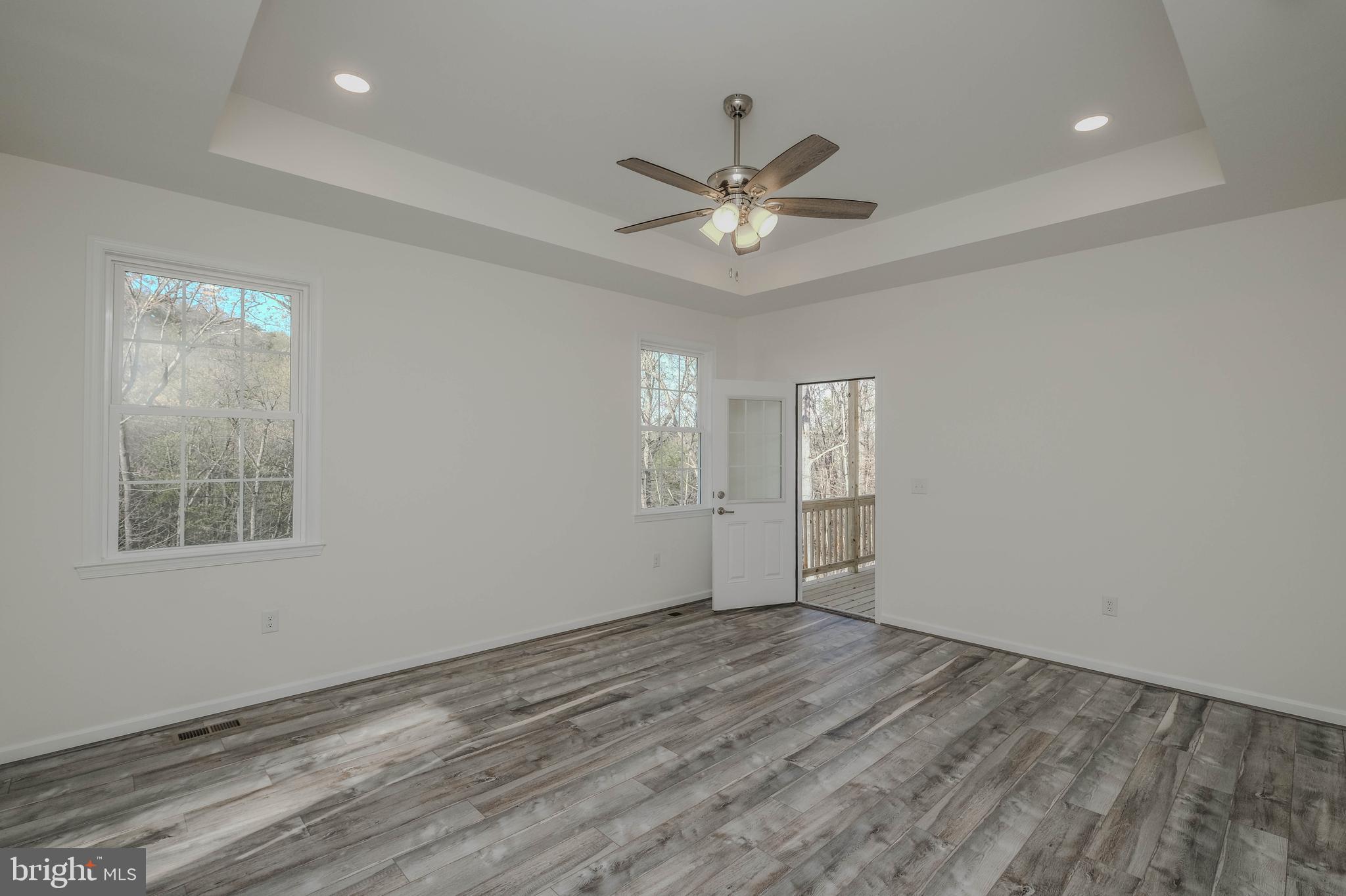 GREEN HILL FOREST - Residential