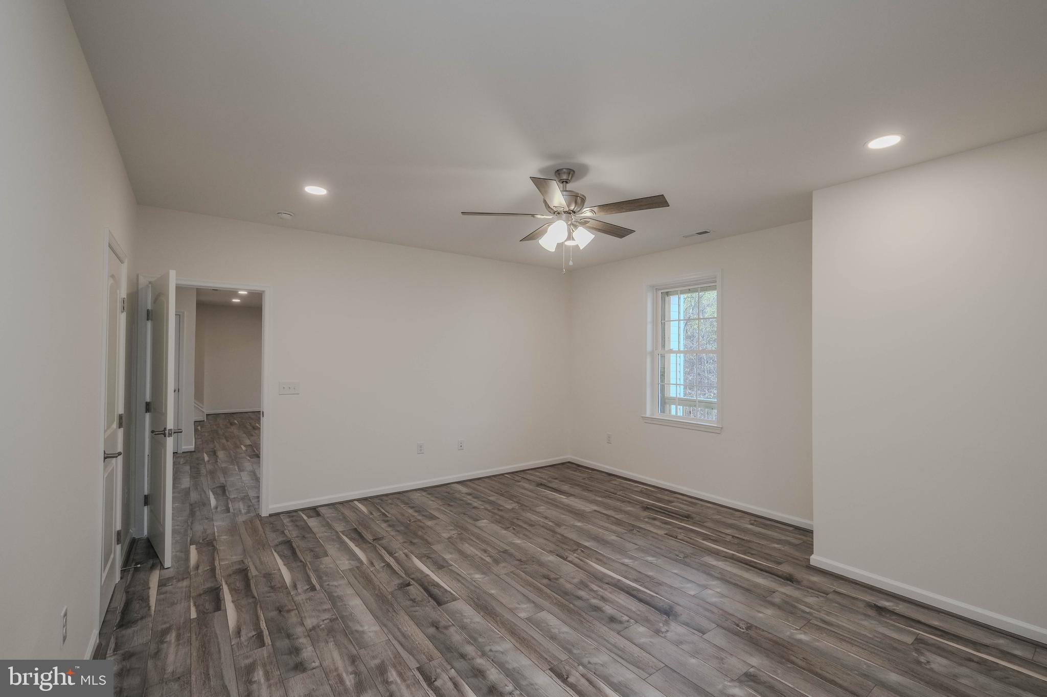 GREEN HILL FOREST - Residential