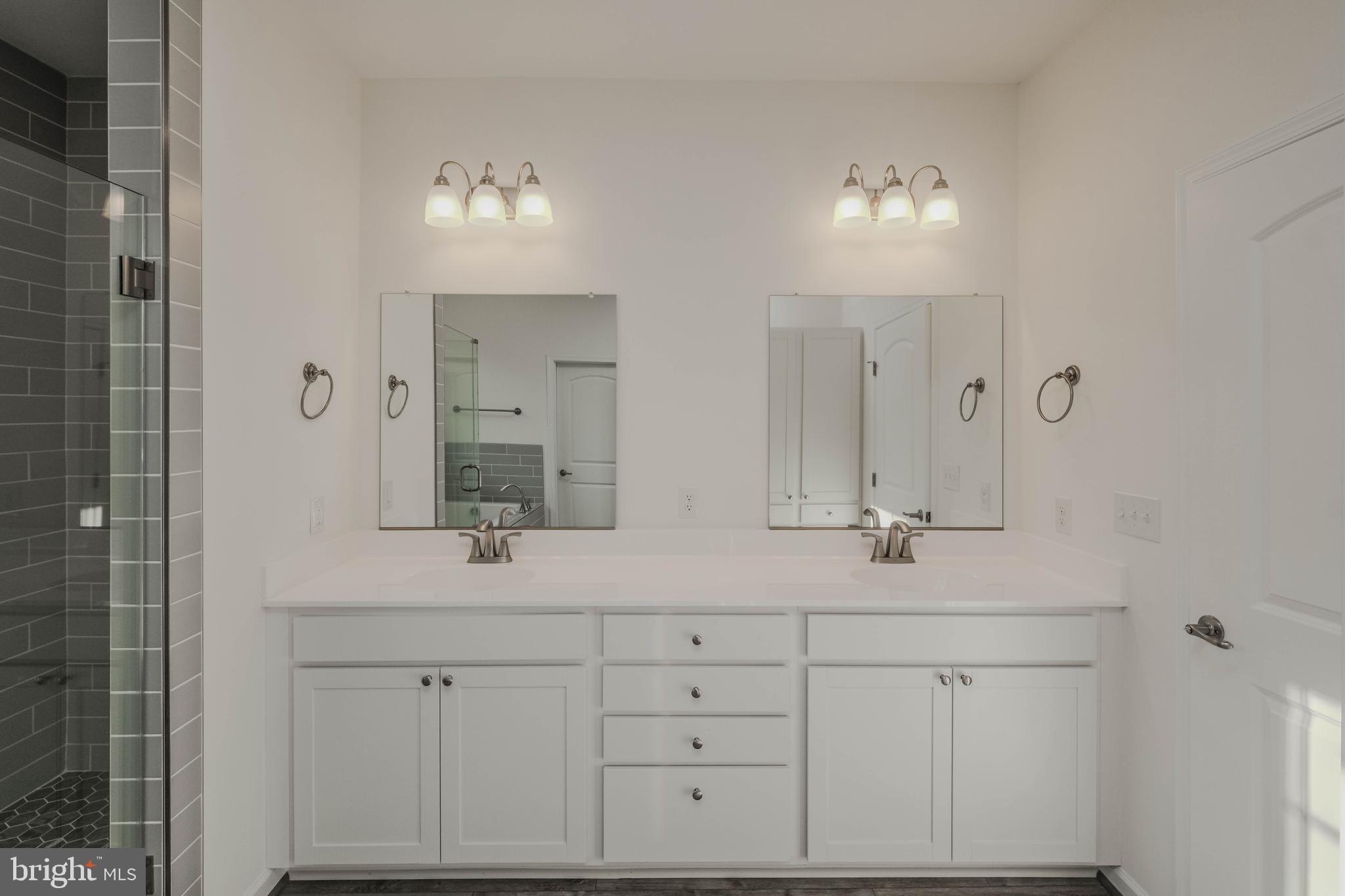 GREEN HILL FOREST - Residential