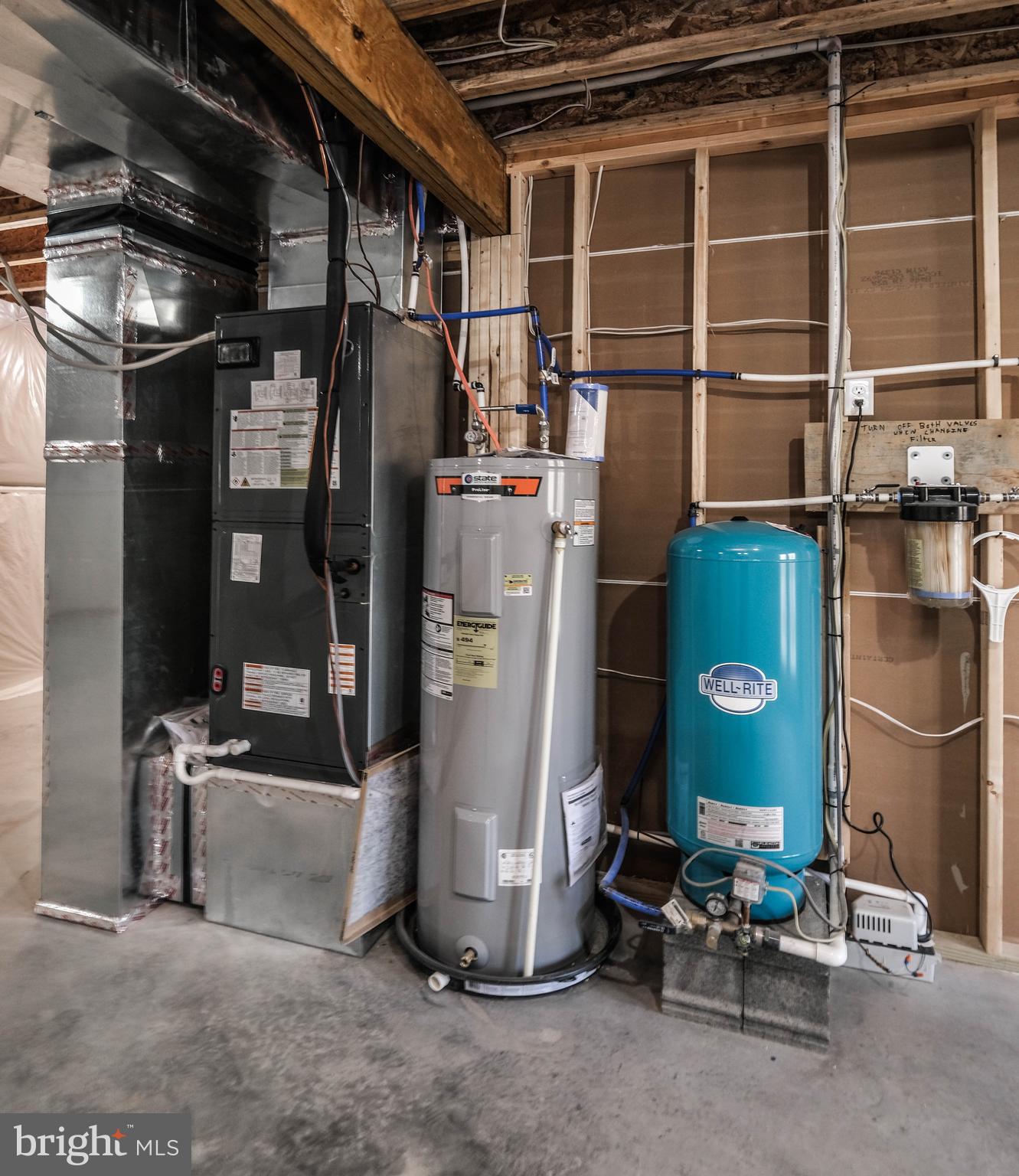 GREEN HILL FOREST - Residential