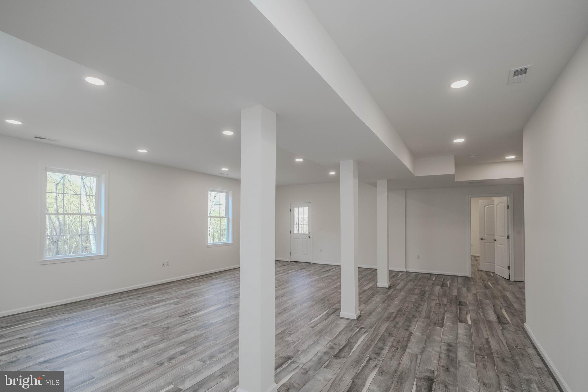 GREEN HILL FOREST - Residential