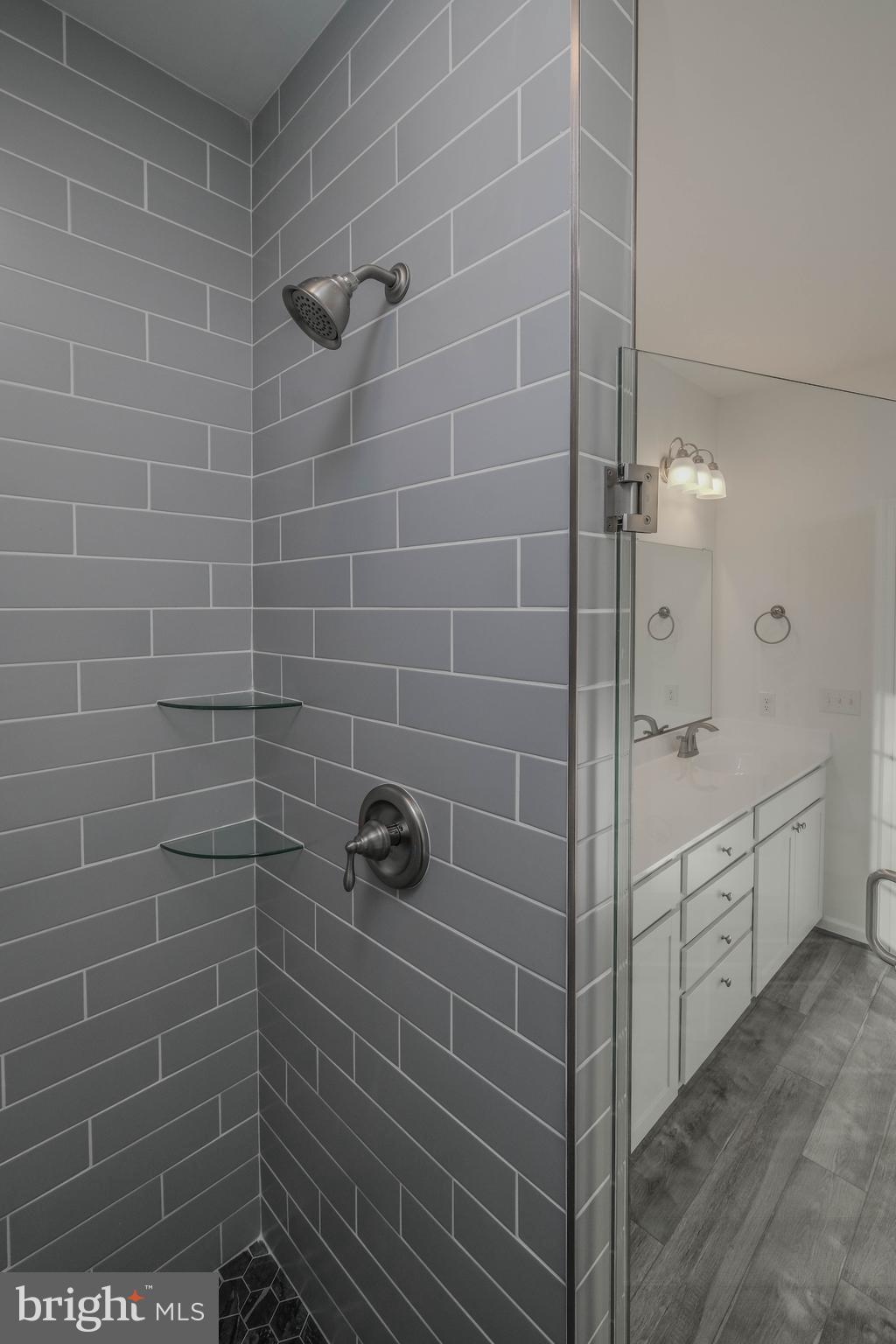 GREEN HILL FOREST - Residential