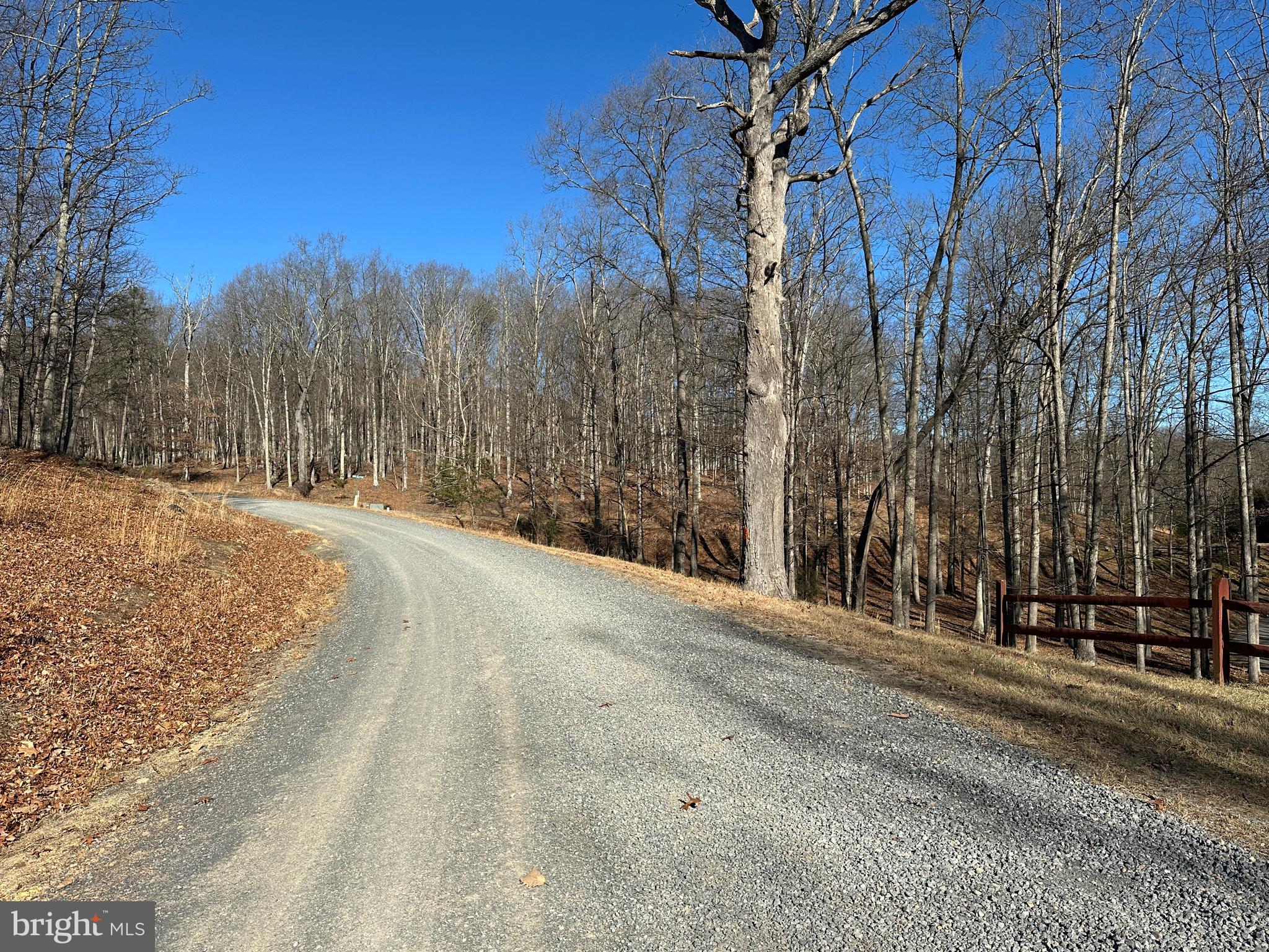 TROUT PASS - Residential