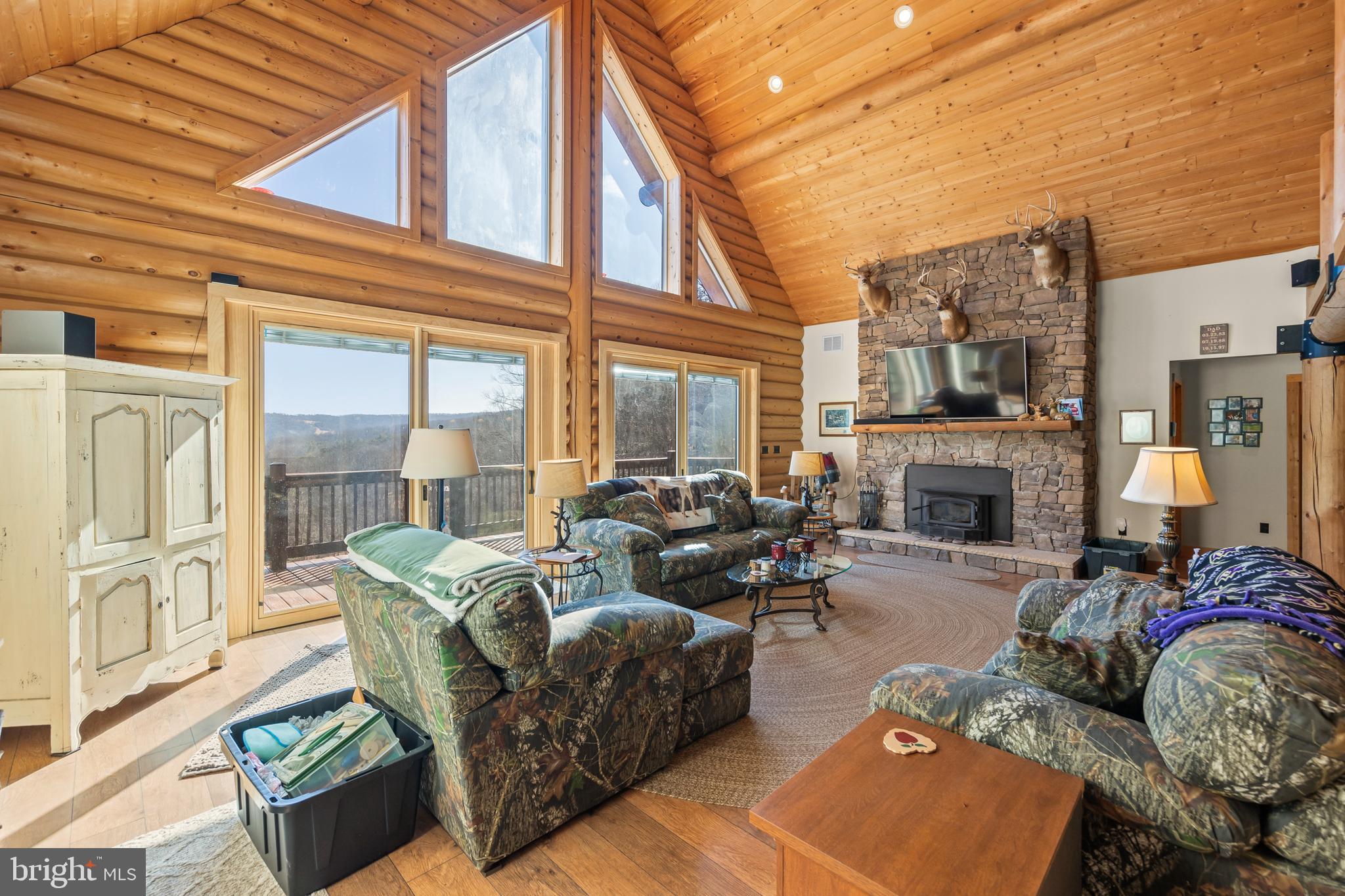 TROUT PASS - Residential