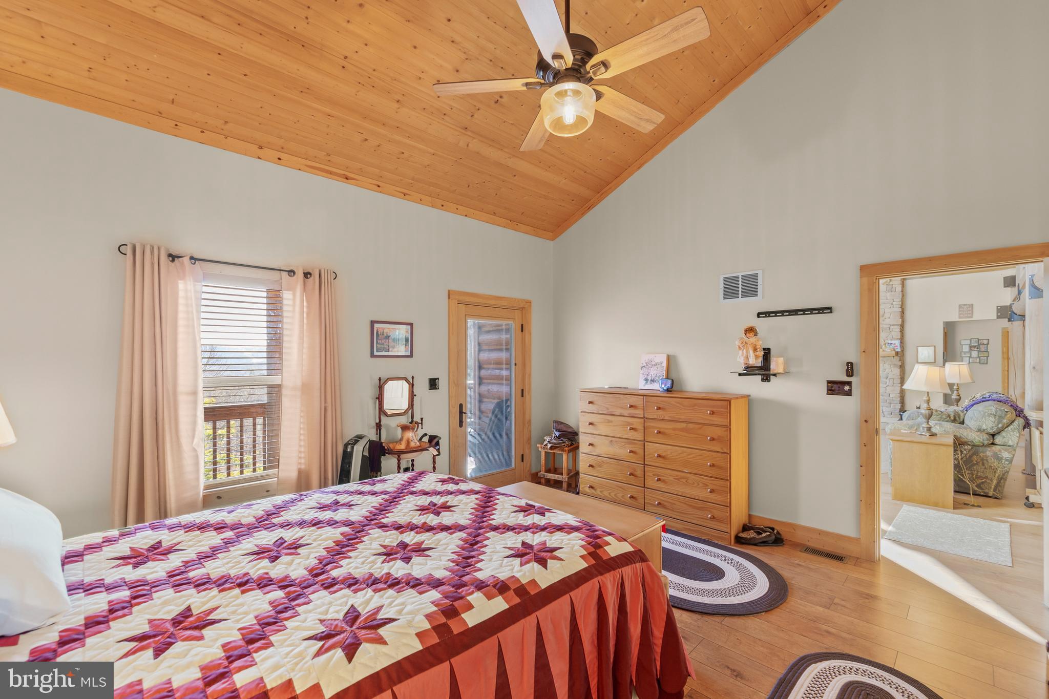 TROUT PASS - Residential