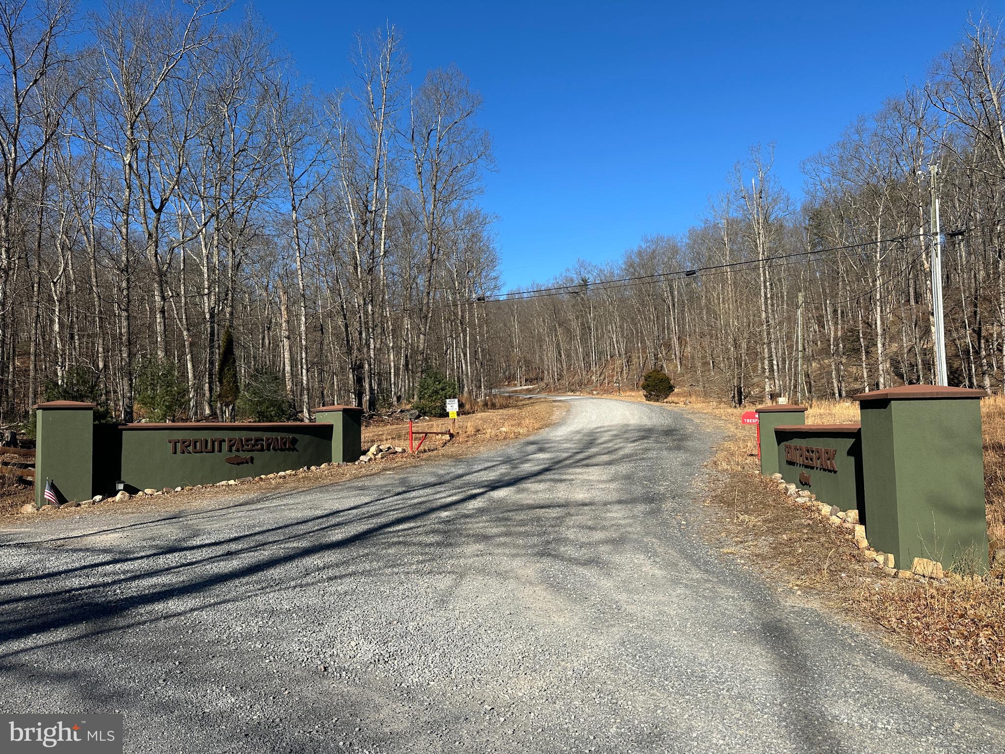 TROUT PASS - Residential