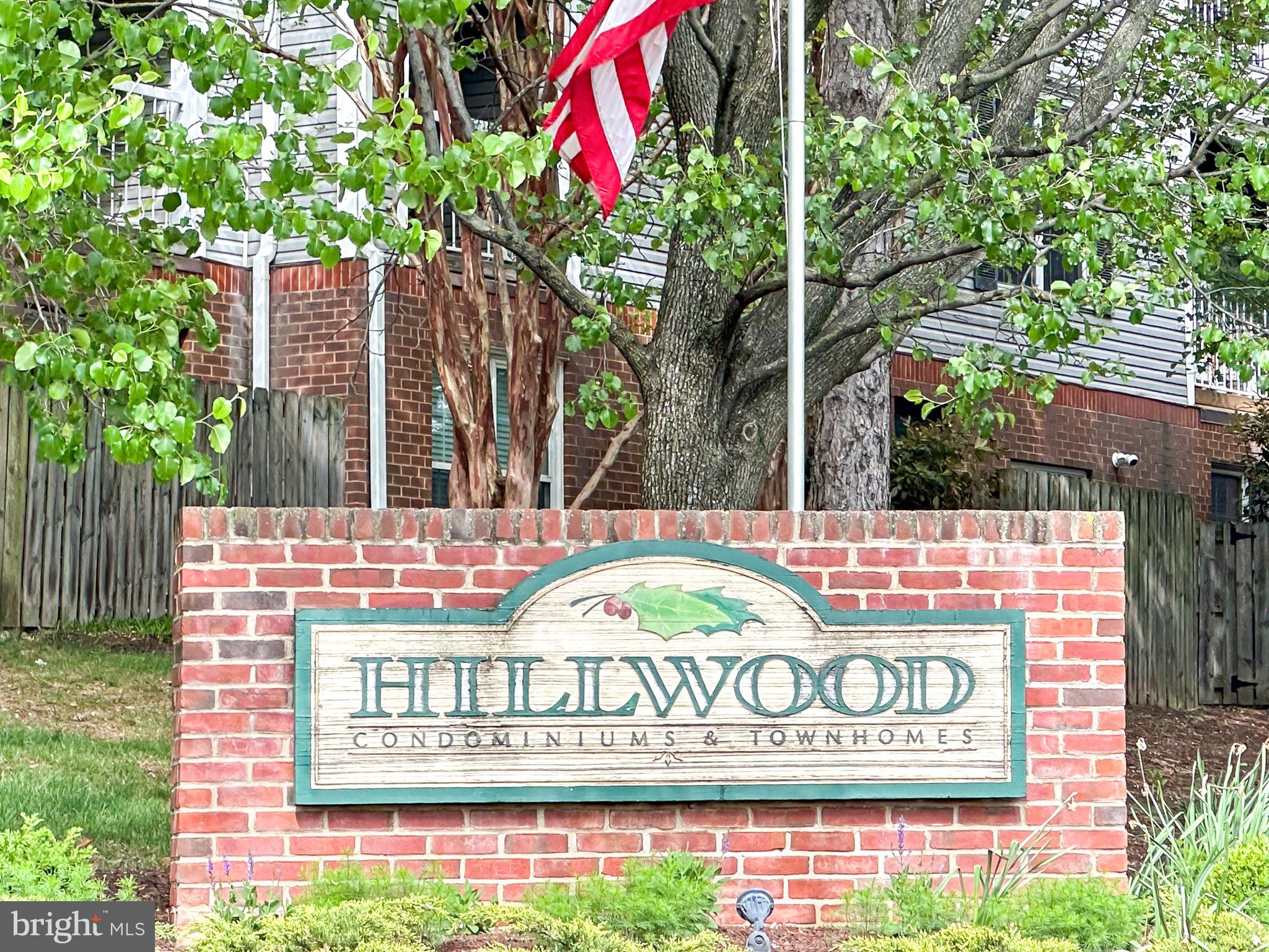 HILLWOOD - Residential