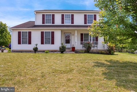 69 CALAIS DRIVE READING PA 19605