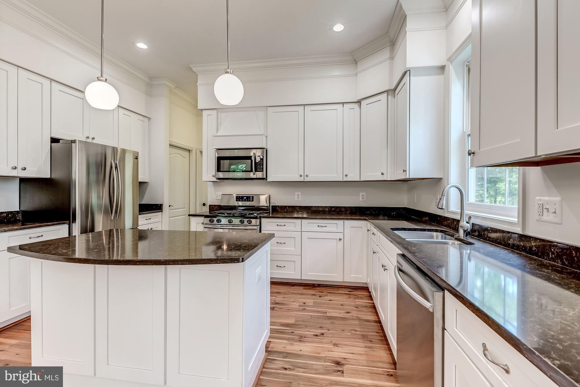 ALDIE ROAD - Residential