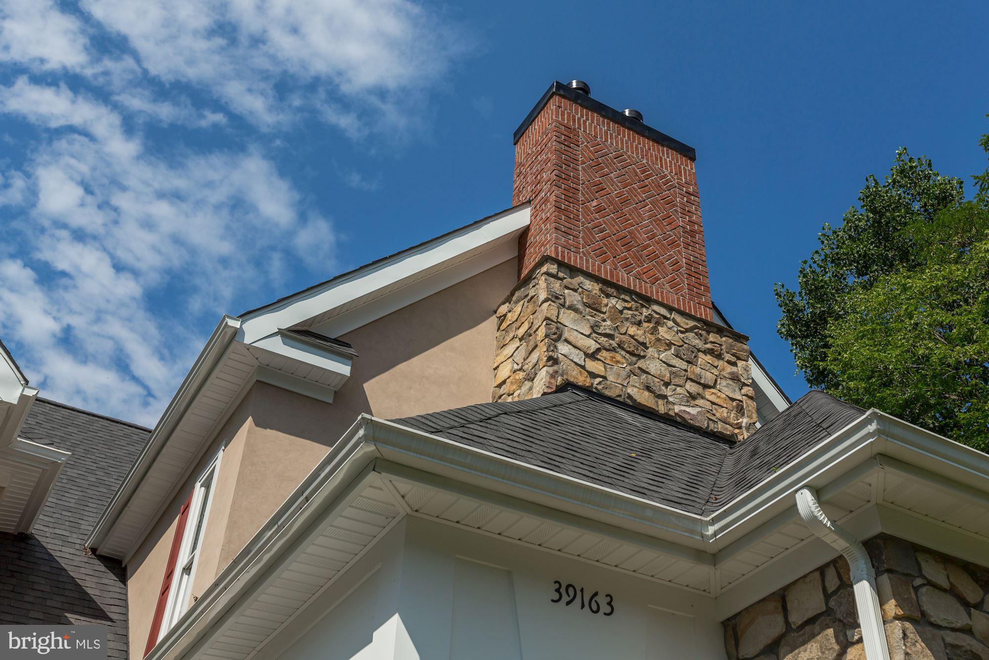 ALDIE ROAD - Residential