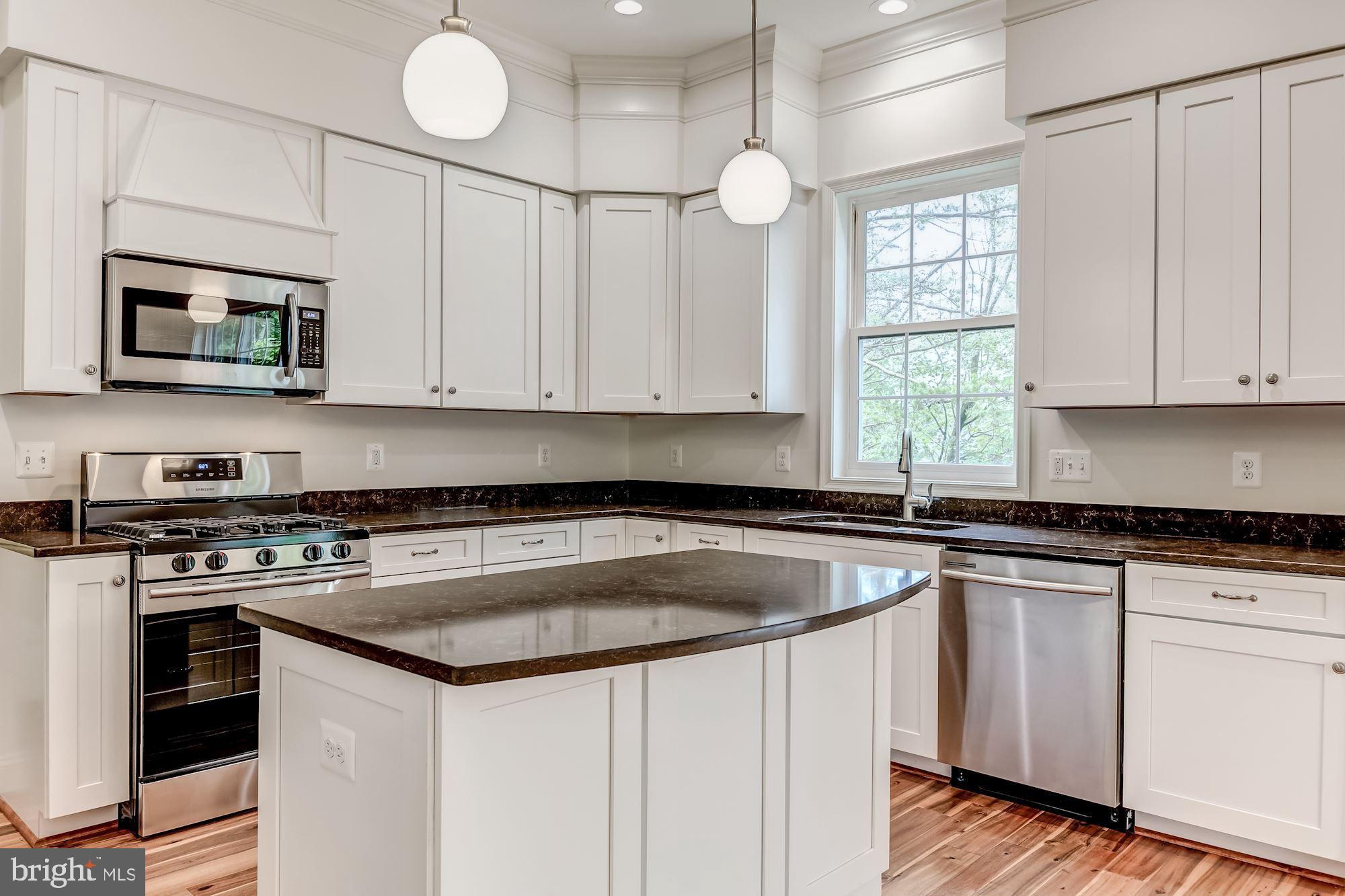 ALDIE ROAD - Residential