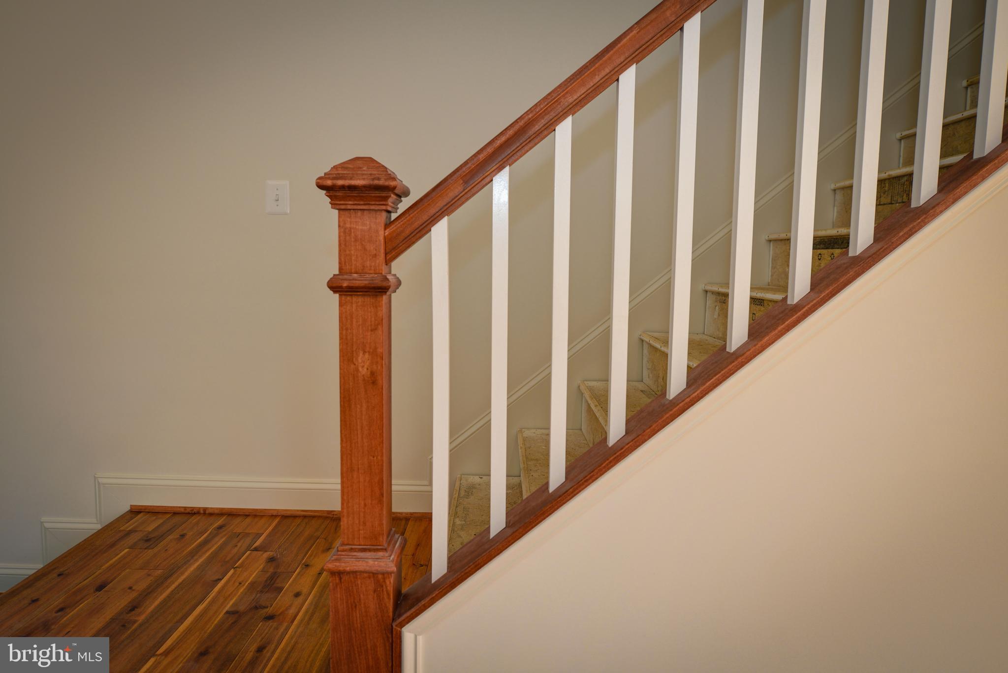 ALDIE ROAD - Residential