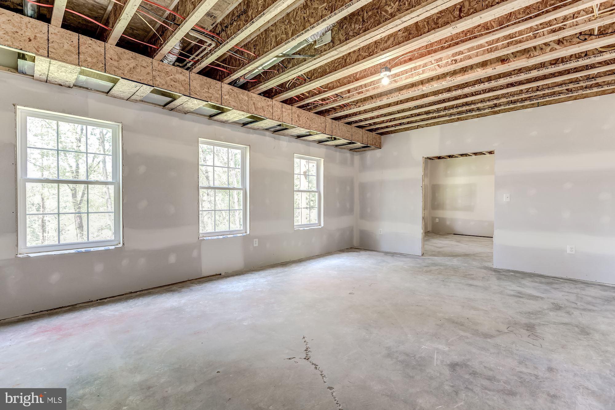 ALDIE ROAD - Residential