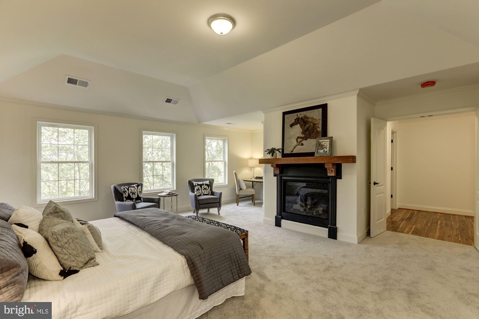 ALDIE ROAD - Residential