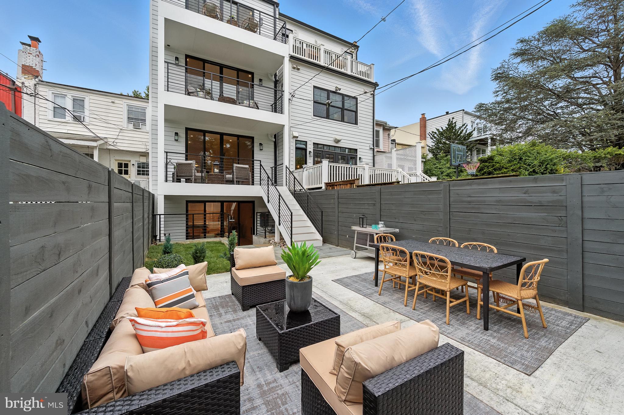 BURLEITH - Residential