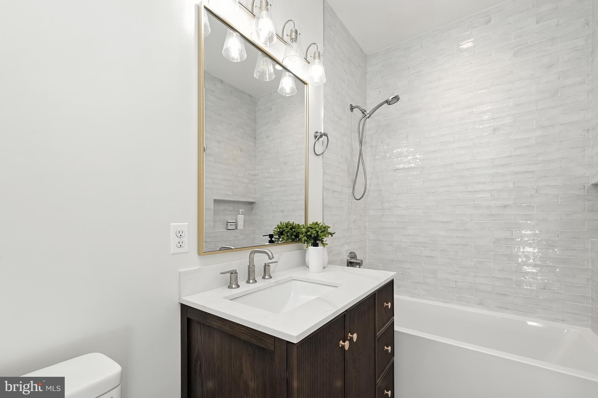 BURLEITH - Residential