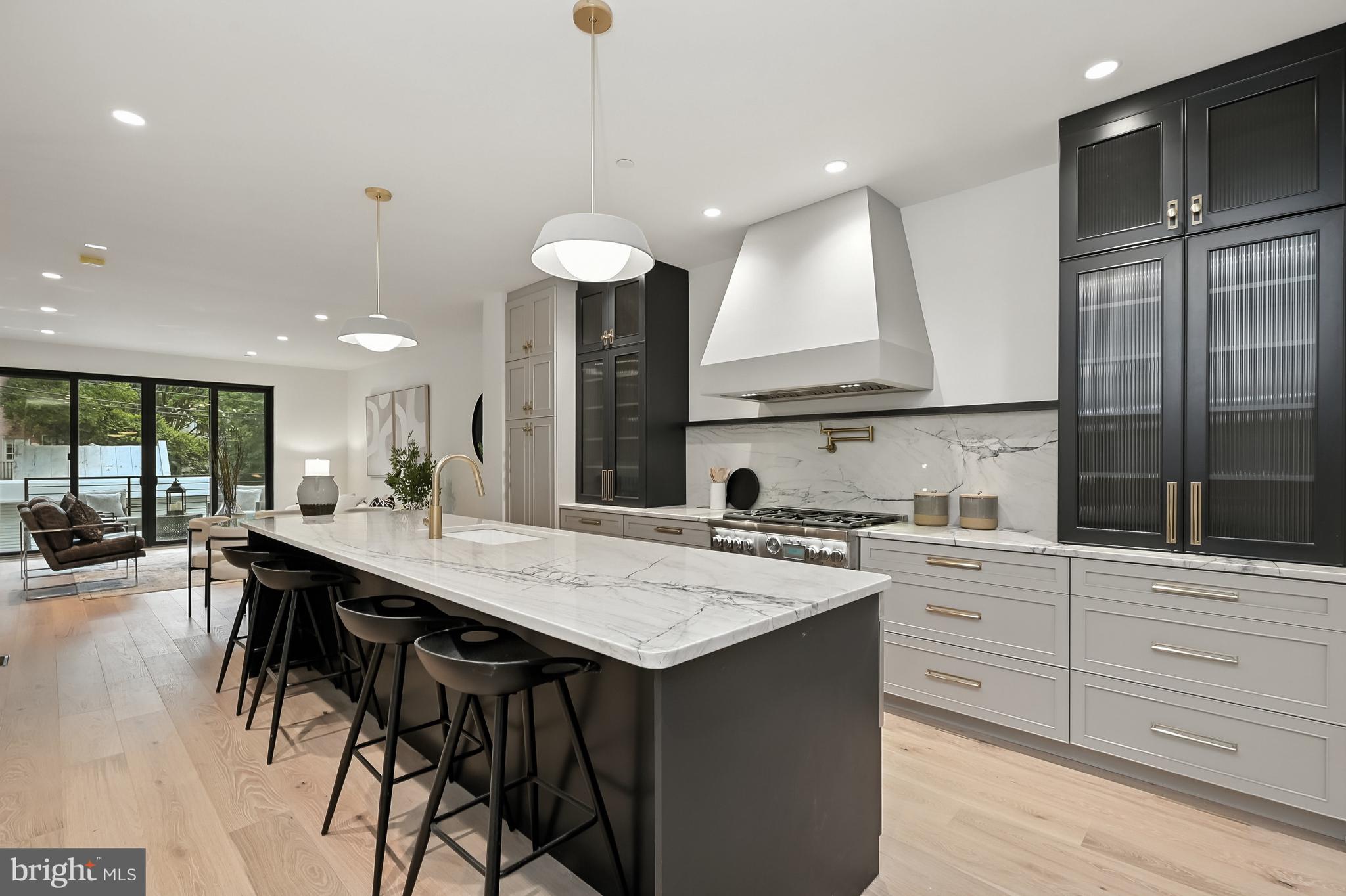 BURLEITH - Residential