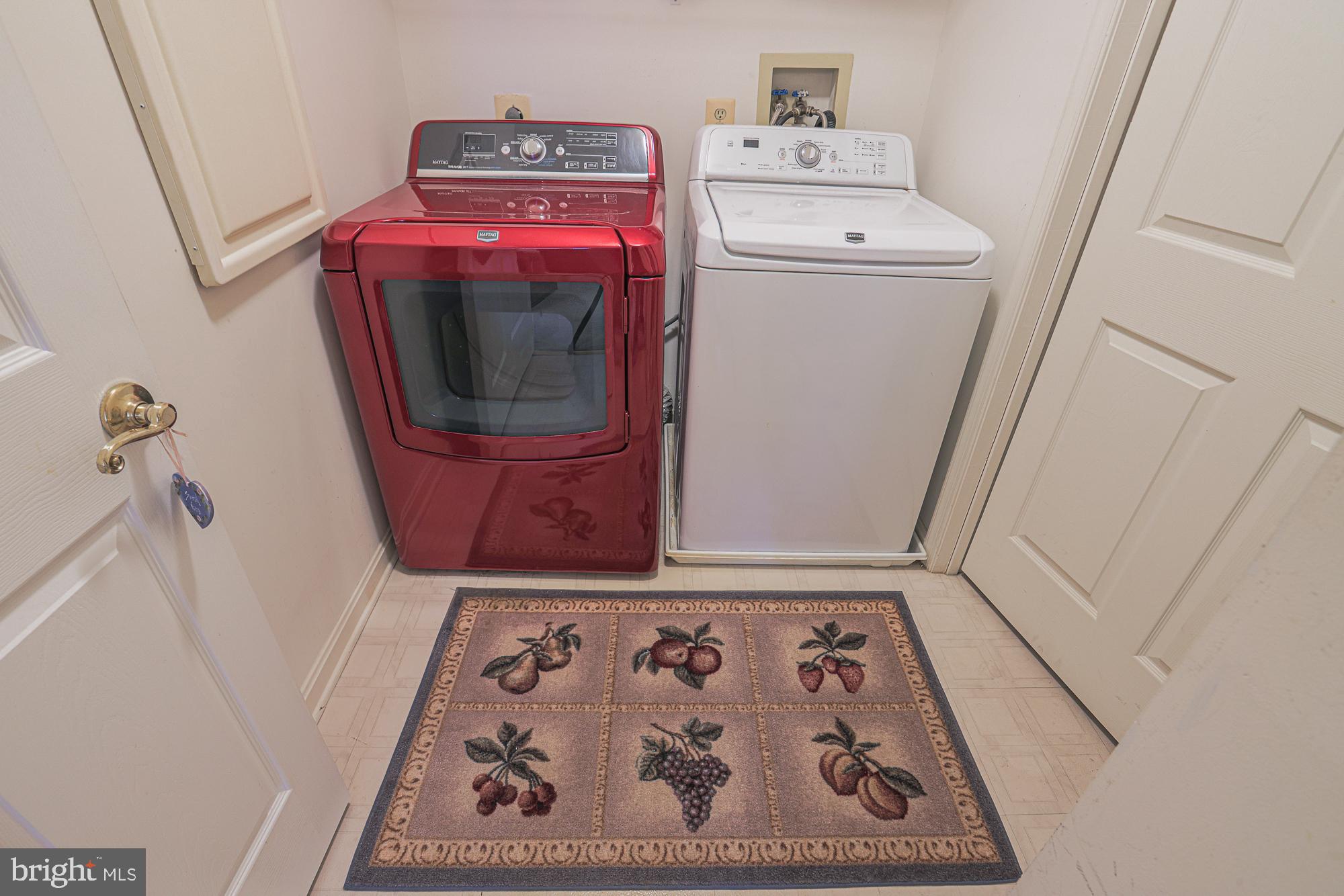 PERRY BROOK CONDOMINIUMS - Residential