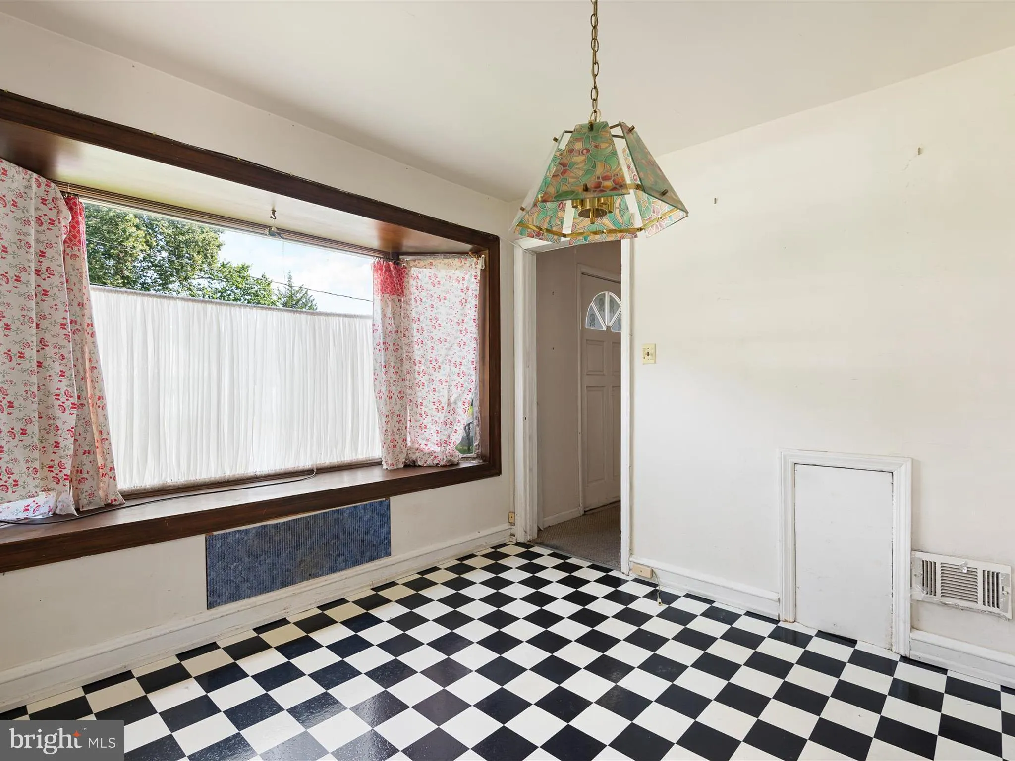 Wilmington, Delaware 19805, United States, 2 Bedrooms Bedrooms, ,2 BathroomsBathrooms,Residential,Coming Soon,176575