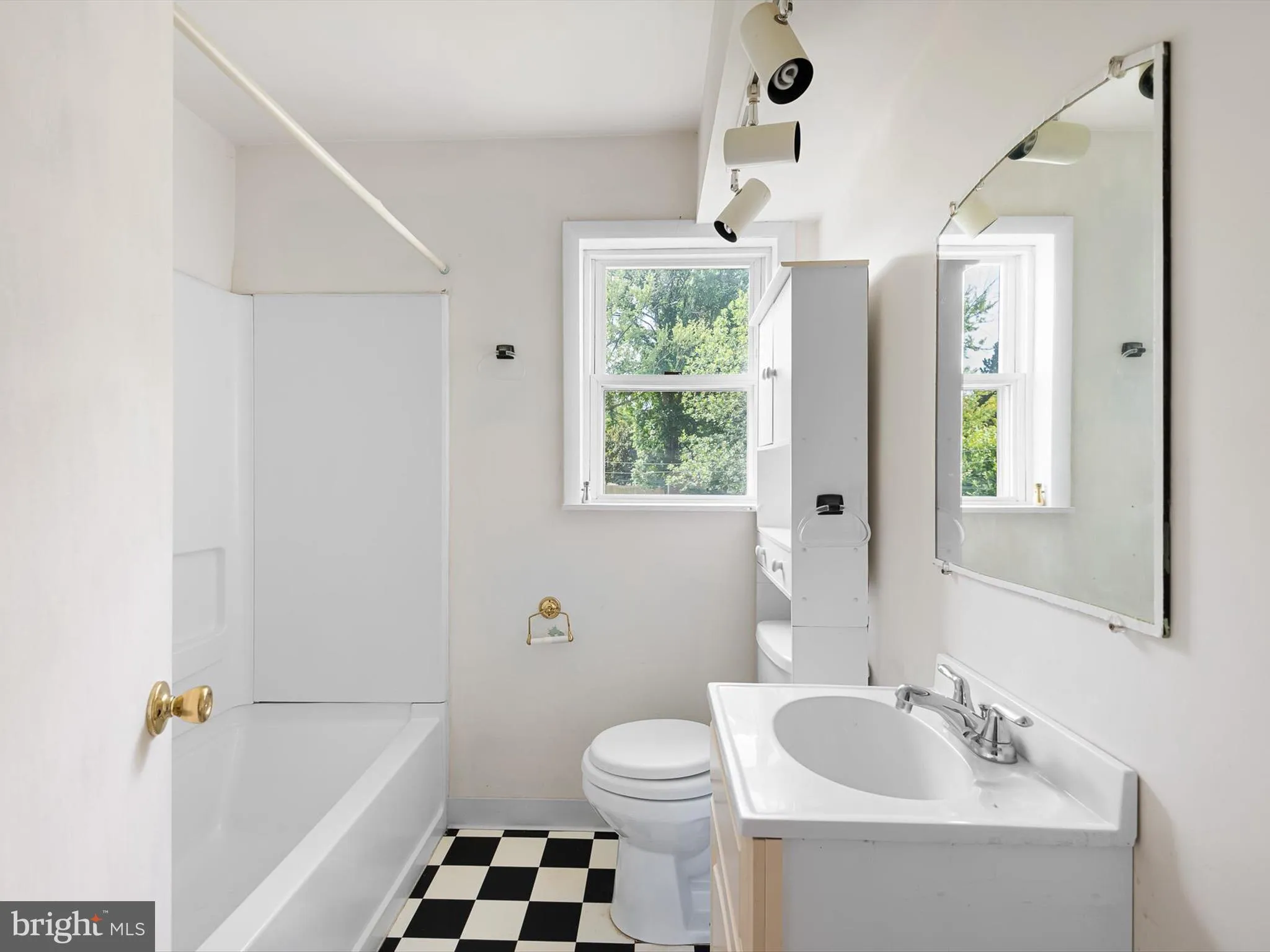 Wilmington, Delaware 19805, United States, 2 Bedrooms Bedrooms, ,2 BathroomsBathrooms,Residential,Coming Soon,176575