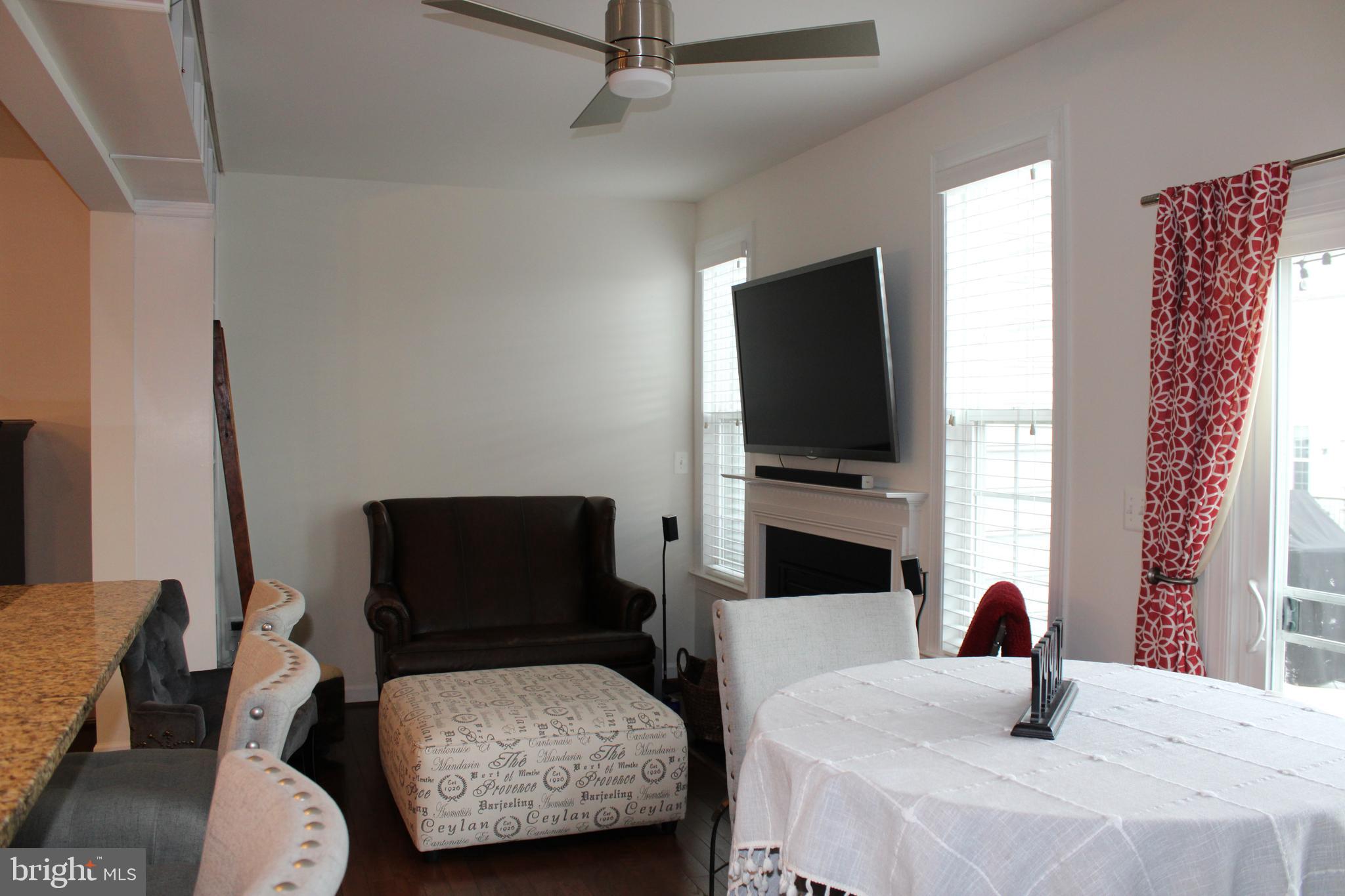 RIVER POINTE - Residential Lease