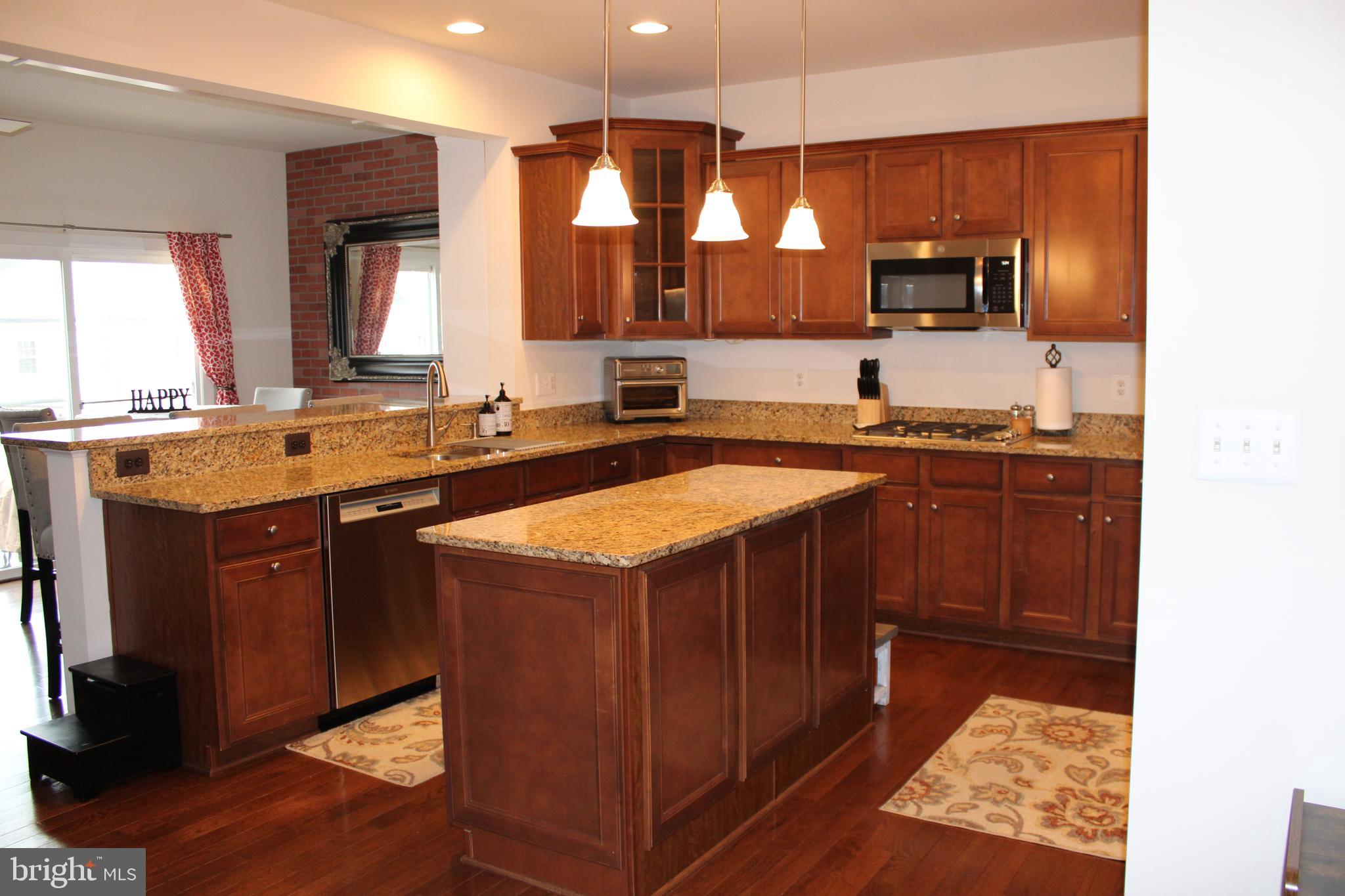 RIVER POINTE - Residential Lease