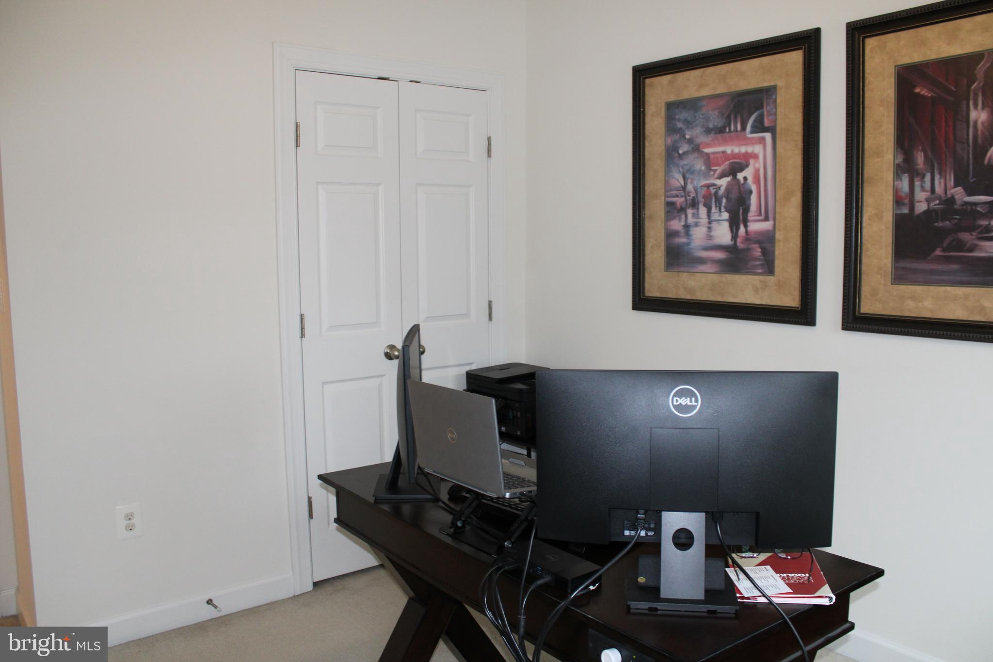 RIVER POINTE - Residential Lease