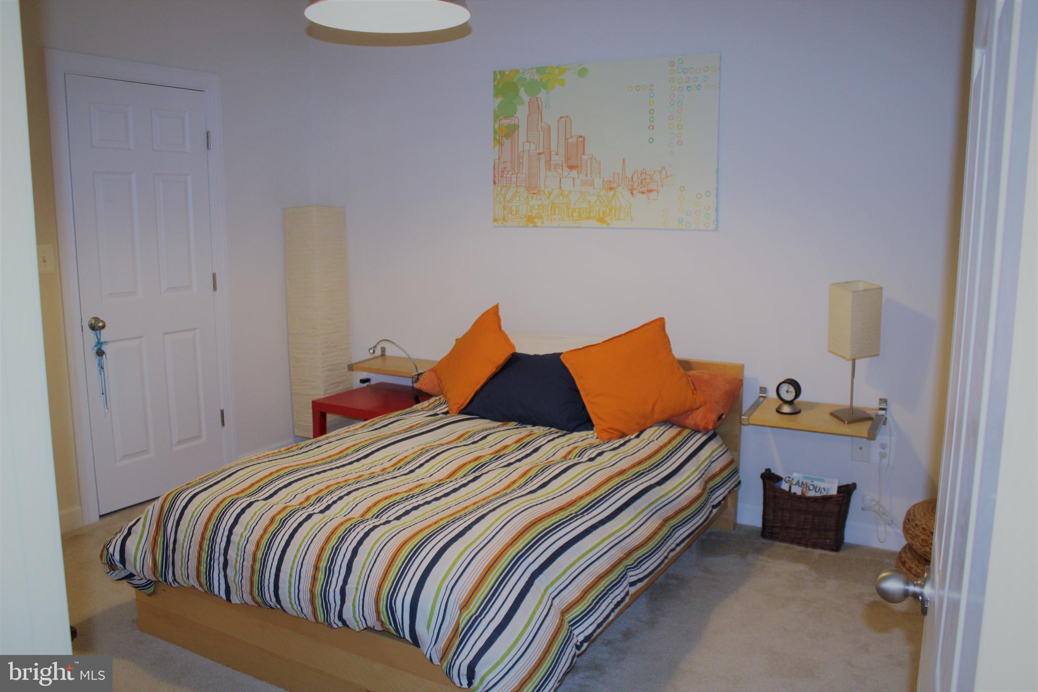 RIVER POINTE - Residential Lease