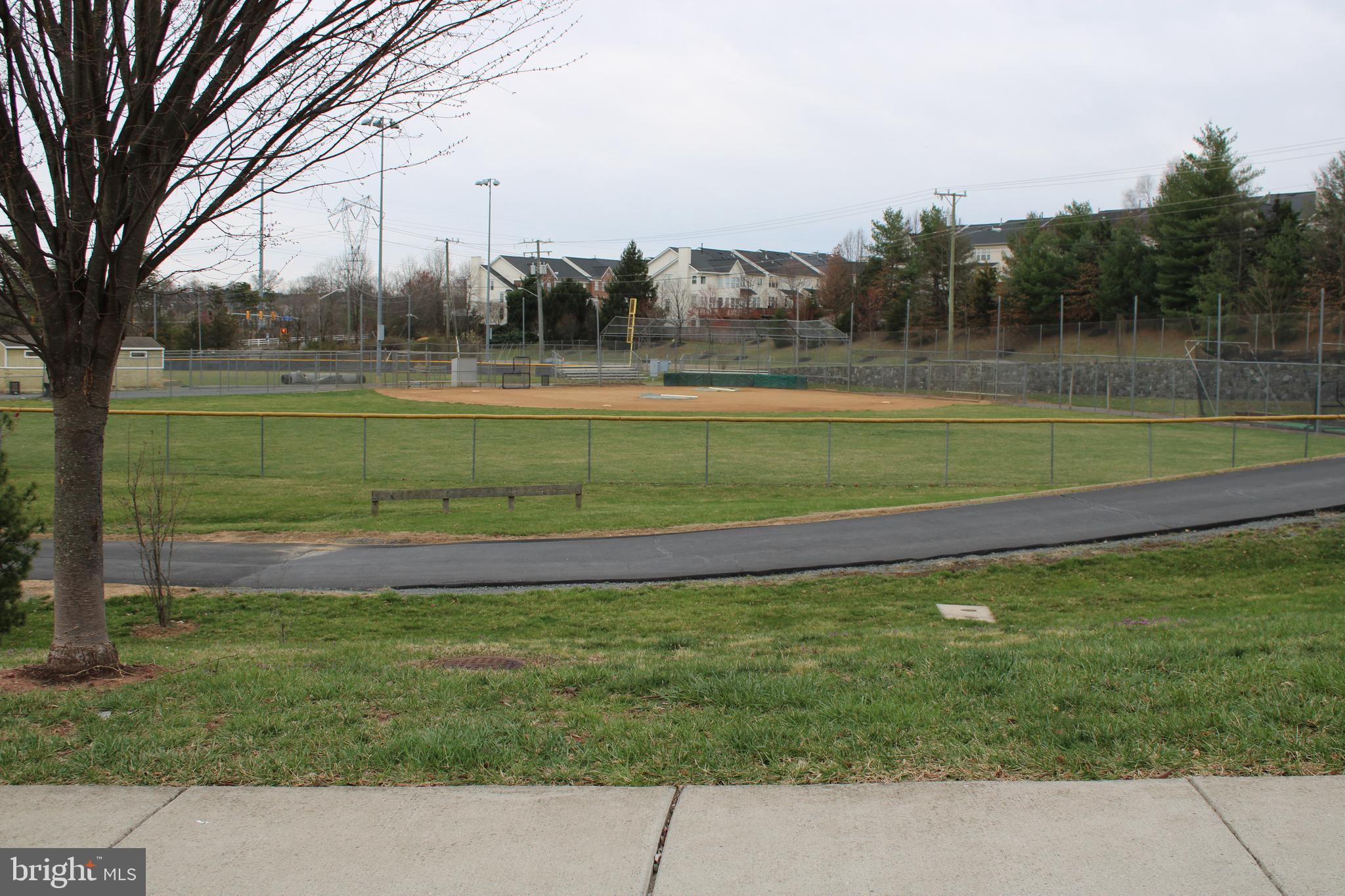 RIVER POINTE - Residential Lease