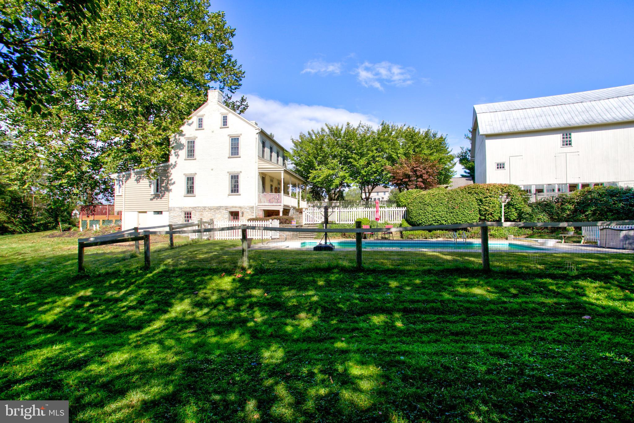 PINE HILL ESTATES - Residential