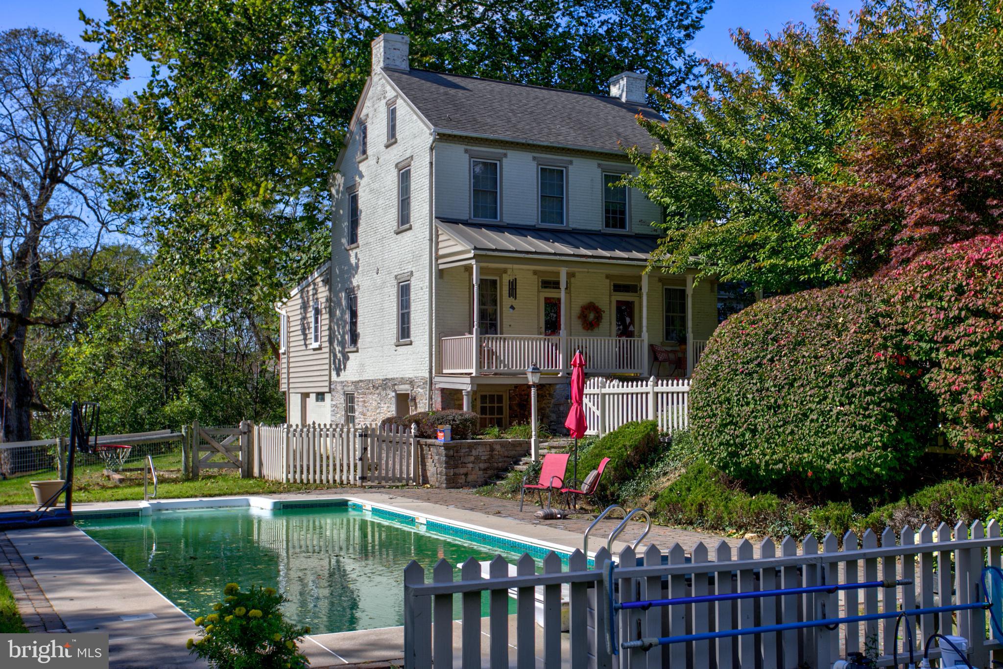 PINE HILL ESTATES - Residential