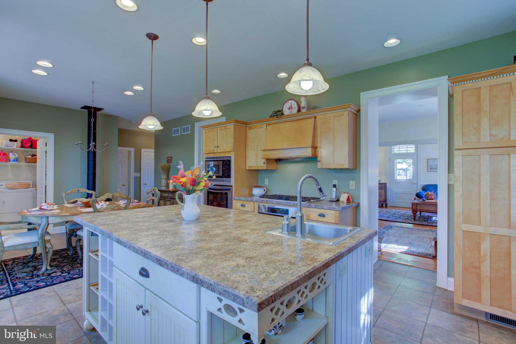 PINE HILL ESTATES - Residential
