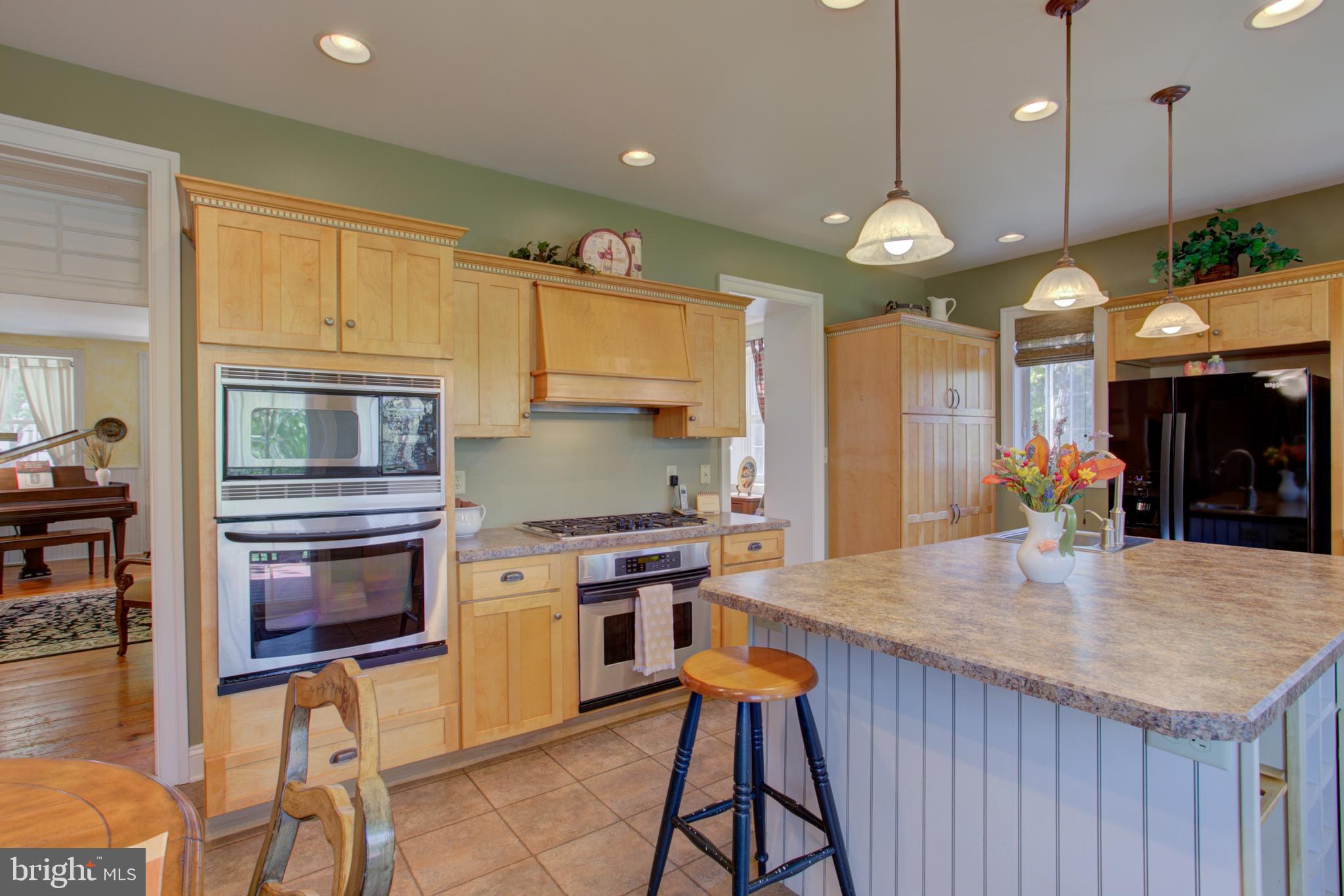 PINE HILL ESTATES - Residential