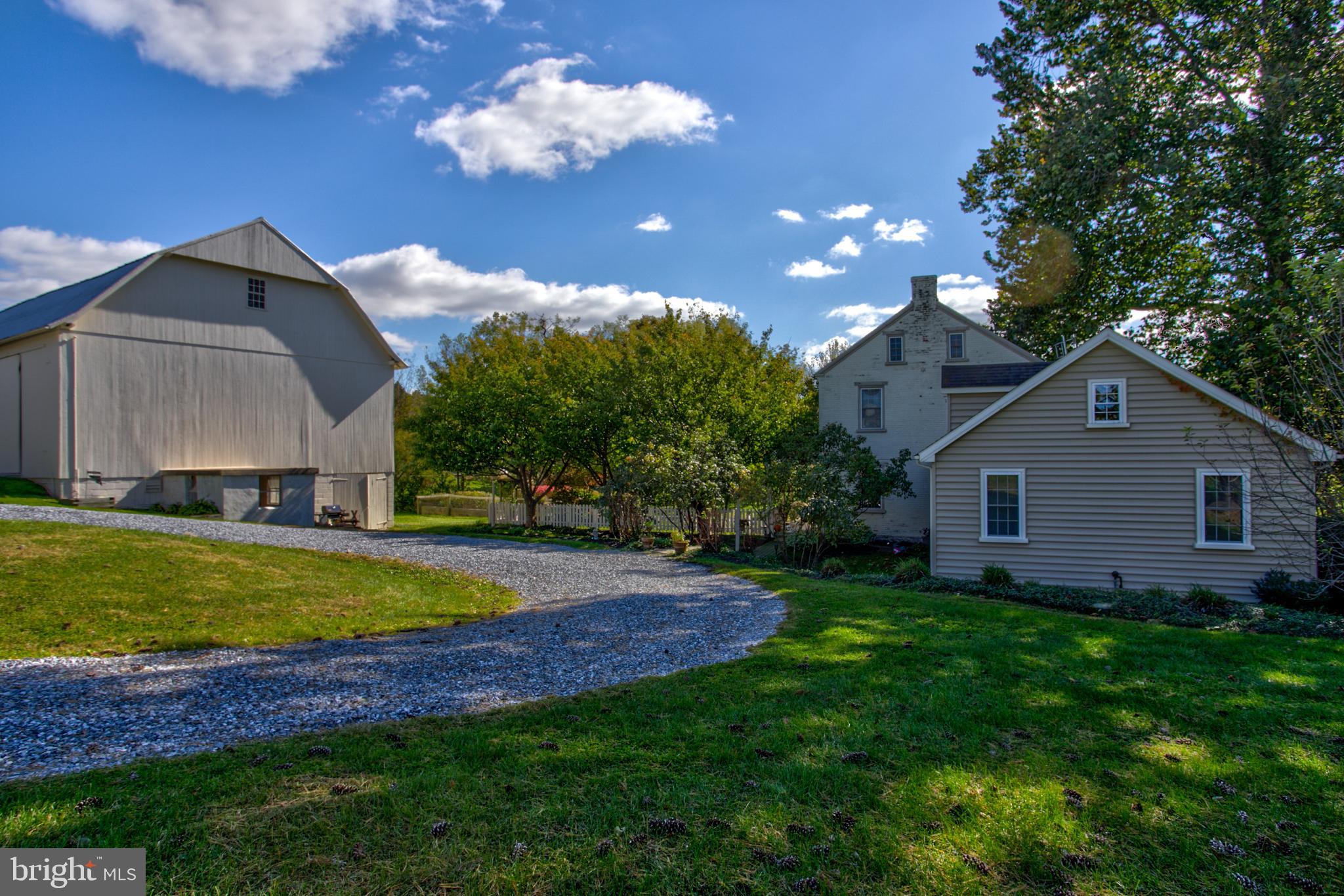 PINE HILL ESTATES - Residential