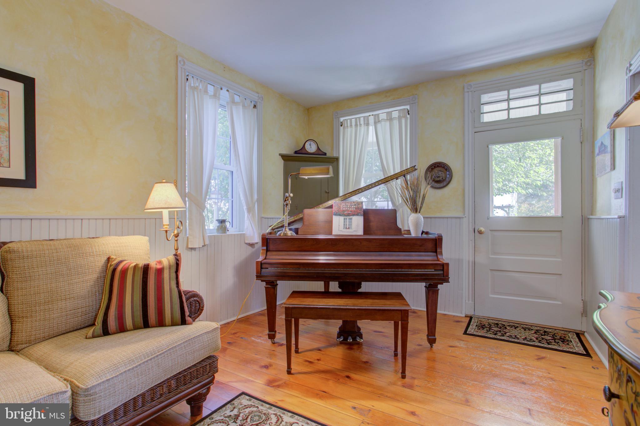 PINE HILL ESTATES - Residential
