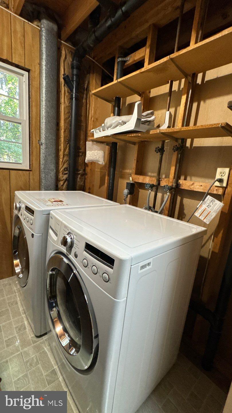 VILLAGE OF KINGS CONTRIVANCE - Residential Lease