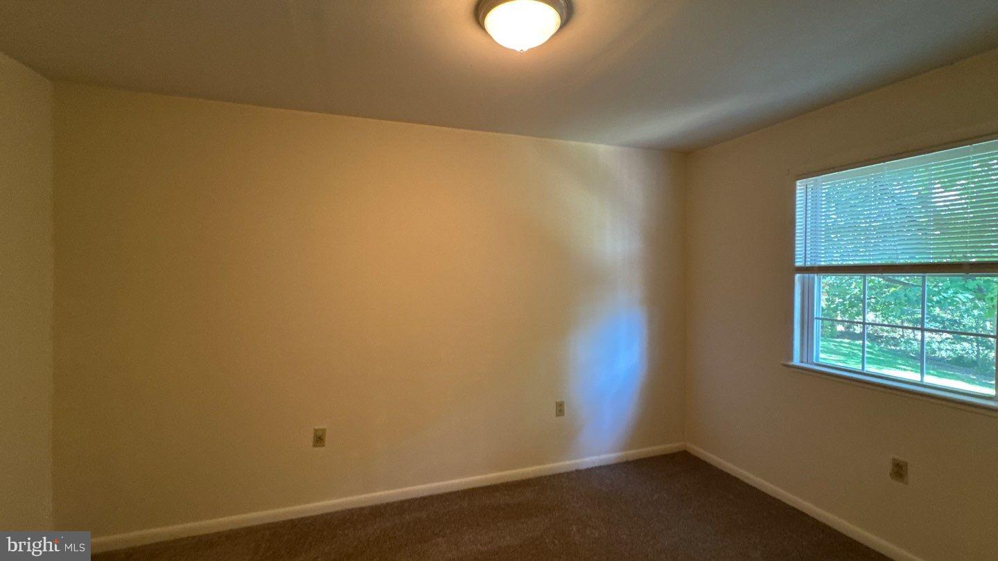 VILLAGE OF KINGS CONTRIVANCE - Residential Lease