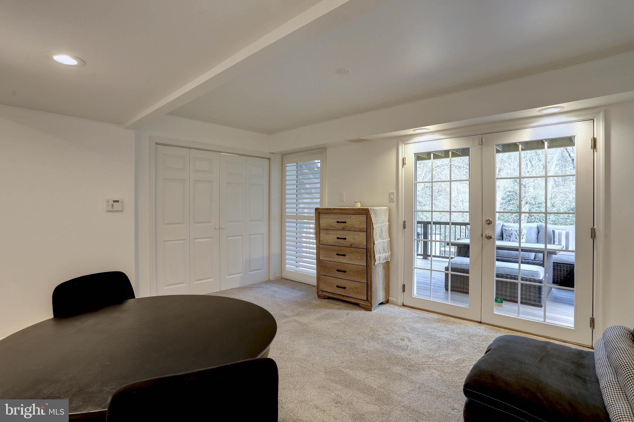 CHELSEA BEACH - Residential