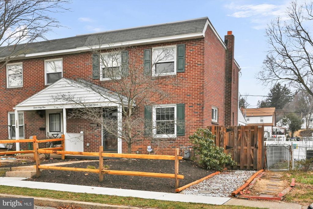 Photo of 1267 FREMONT ST, LANCASTER, PA 17603 (MLS # PALA2030184)