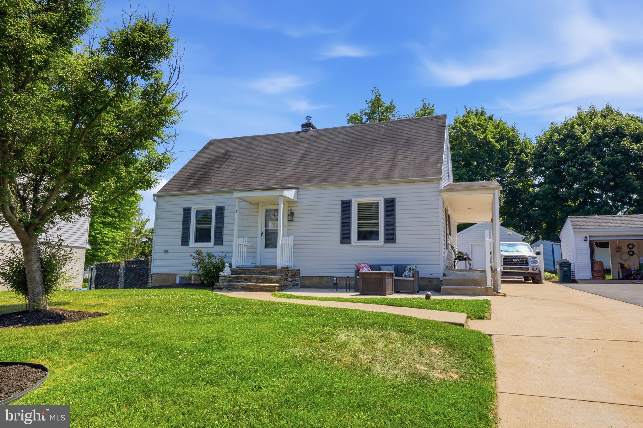 FEASTERVILLE - Residential