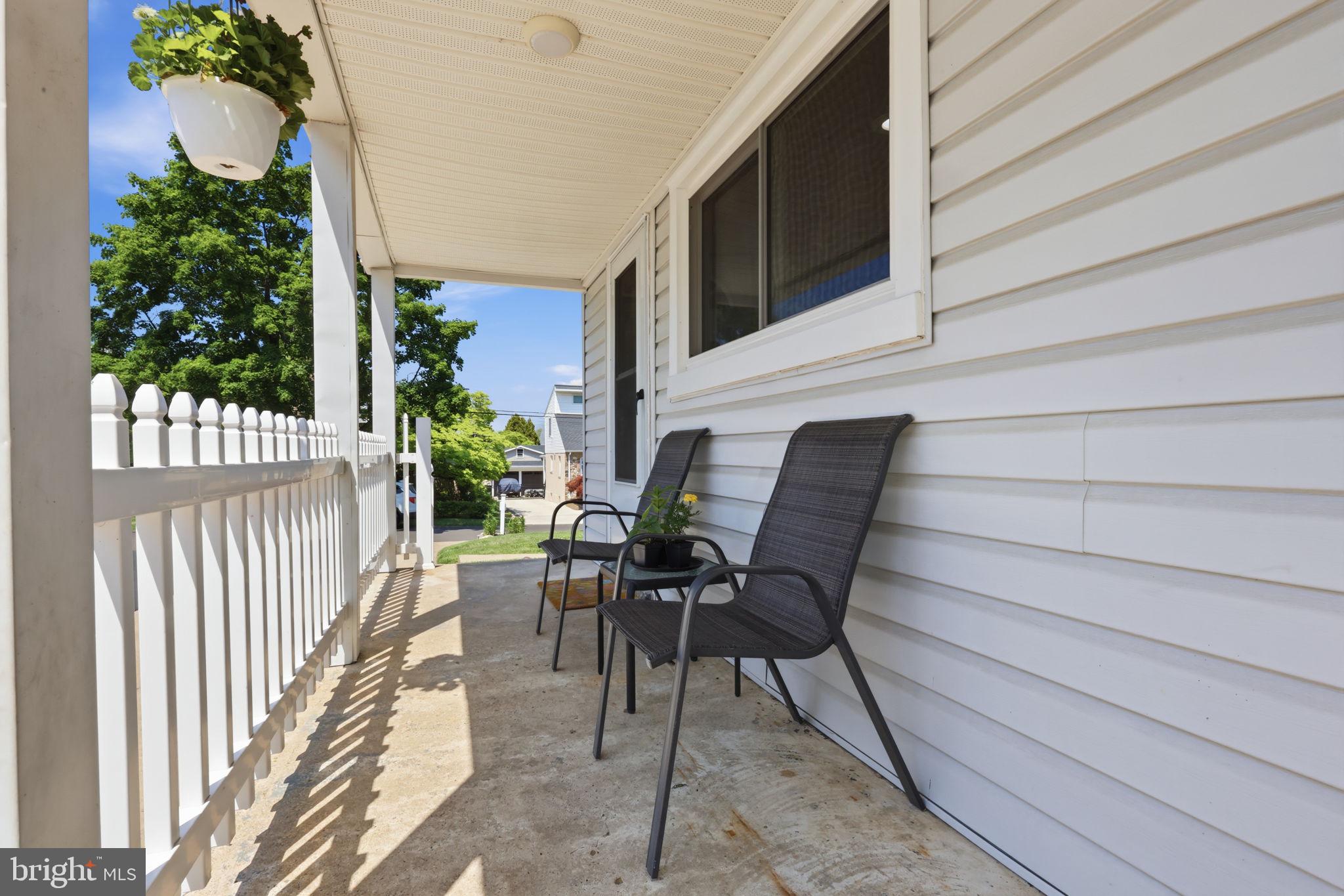 FEASTERVILLE - Residential