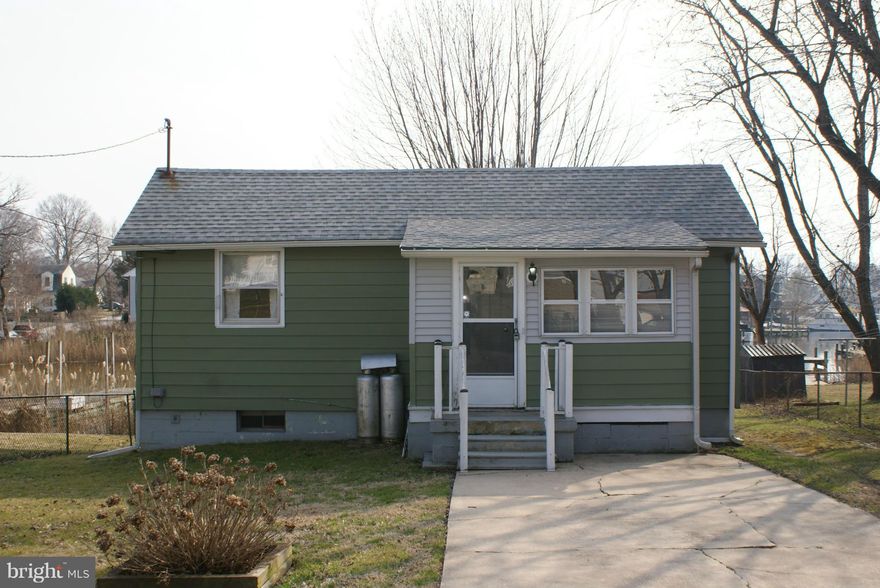 **Reduced Price** Looking for Water Front property at a great price. This is the one for you. Right on Jones Creek with direct water access. Bring your boat and fishing and crabbing accessories and you will be right at home. Located on a dead-end street with very little traffic. Fenced in yard.