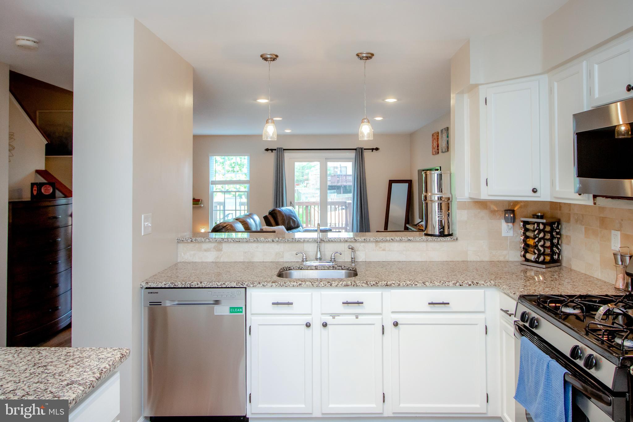 POTOMAC LAKES - Residential