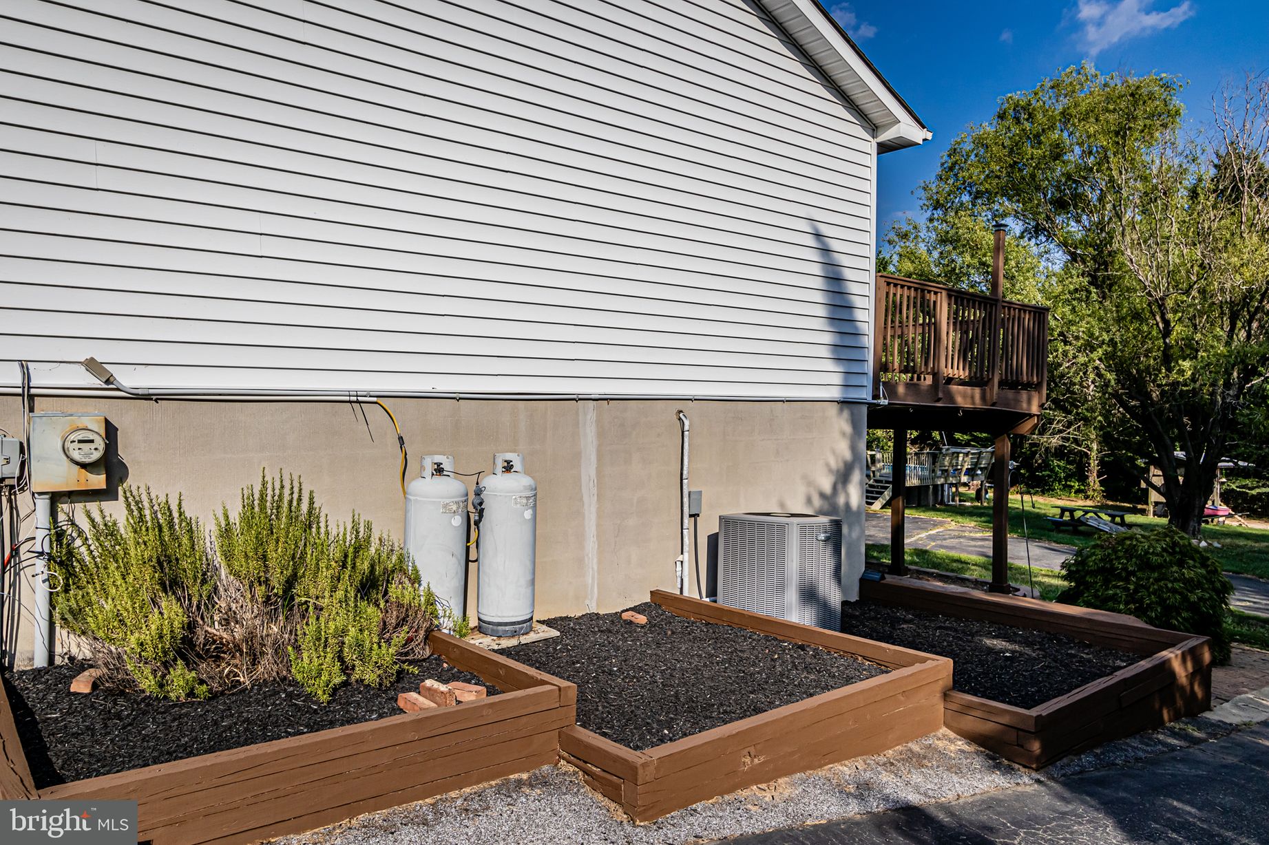 ARUNDEL - Residential