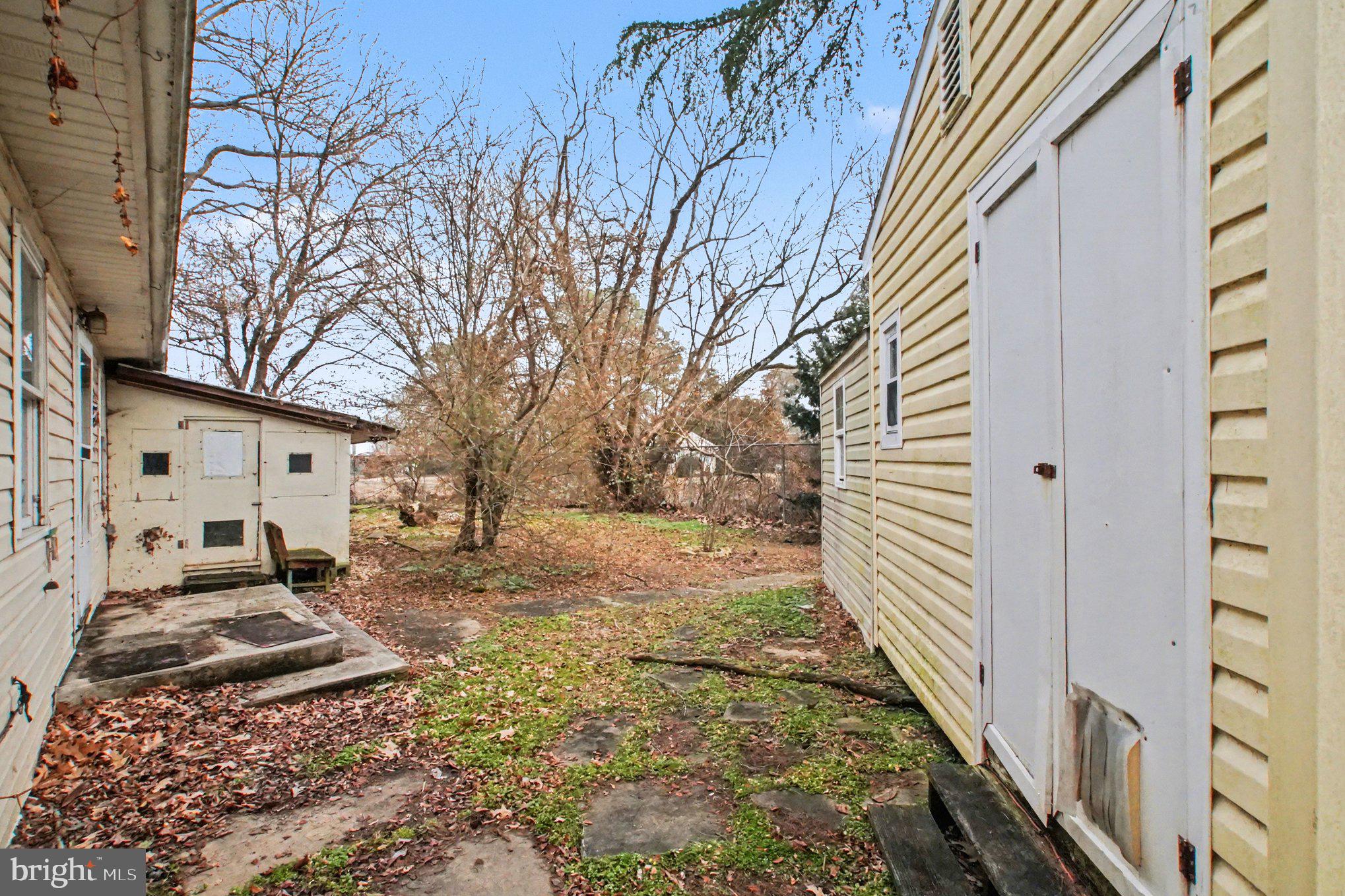 WESTMORELAND SHORES - Residential